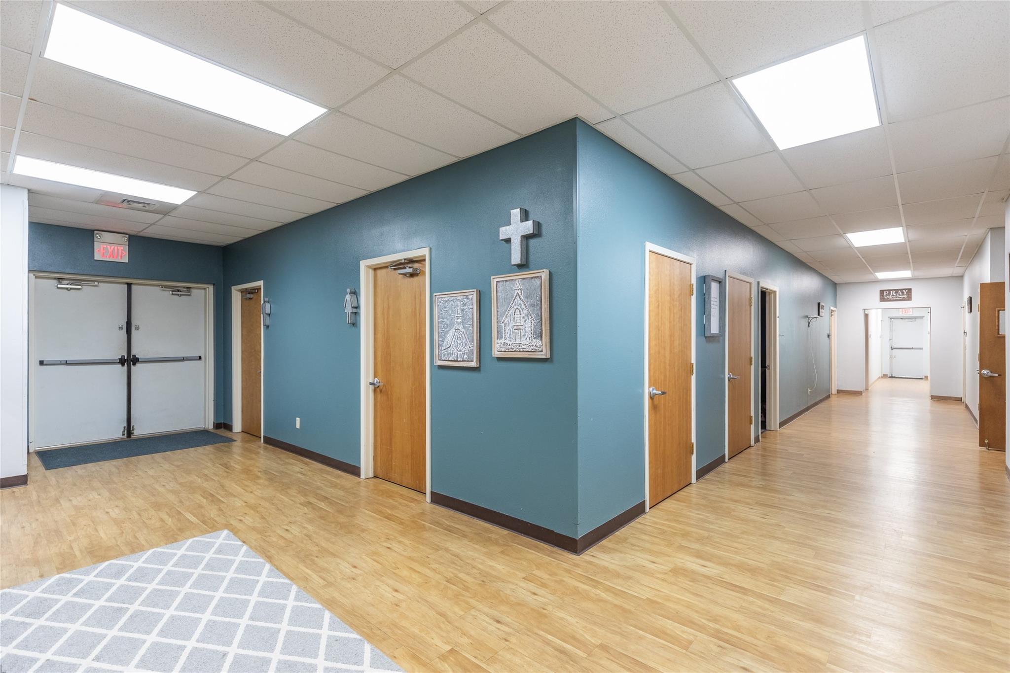 main property photo 6