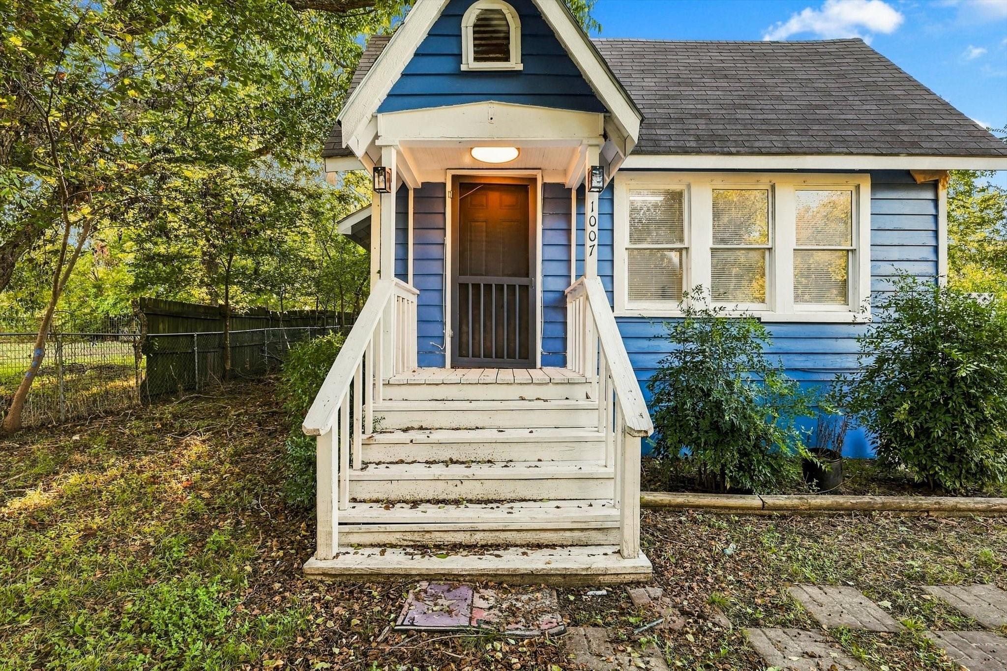 main property photo 1