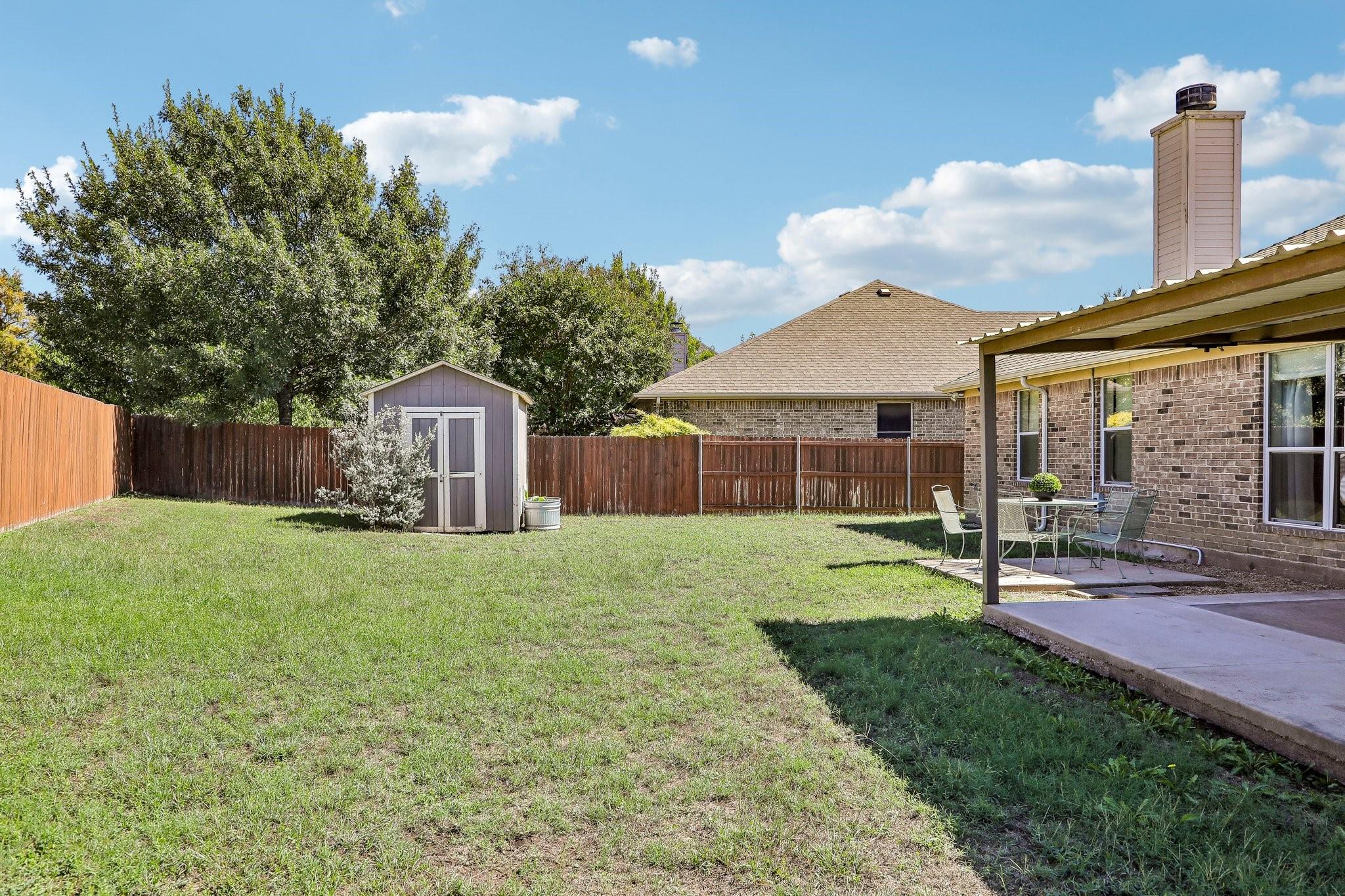main property photo 23
