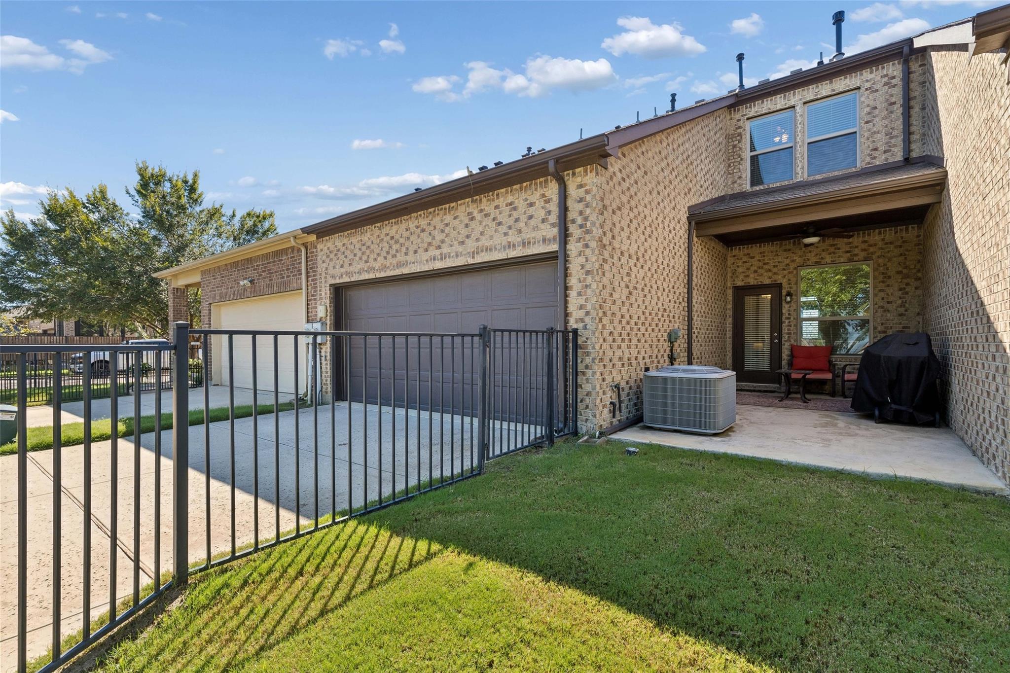 main property photo 33