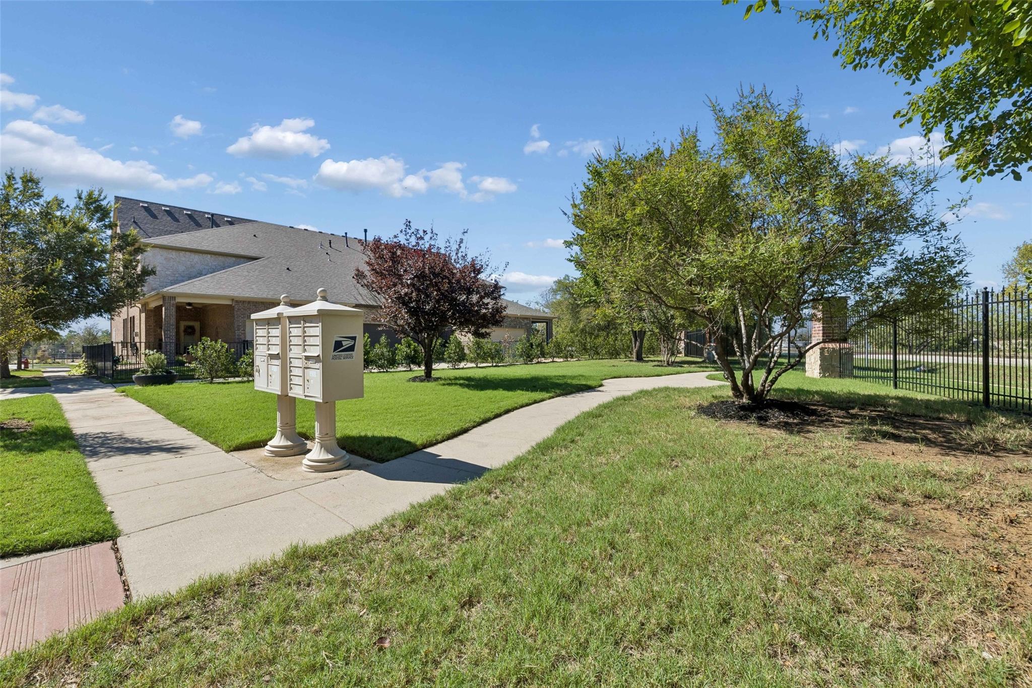 main property photo 35