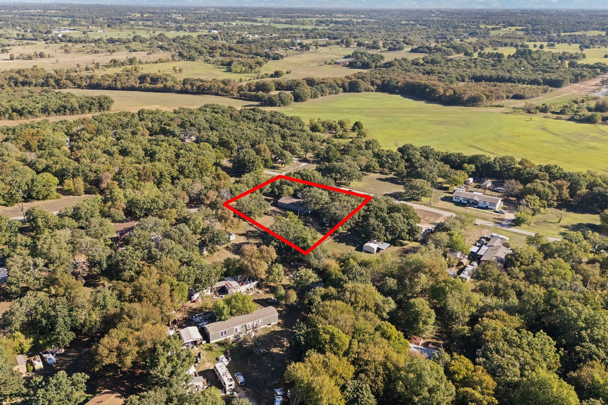 main property photo 30
