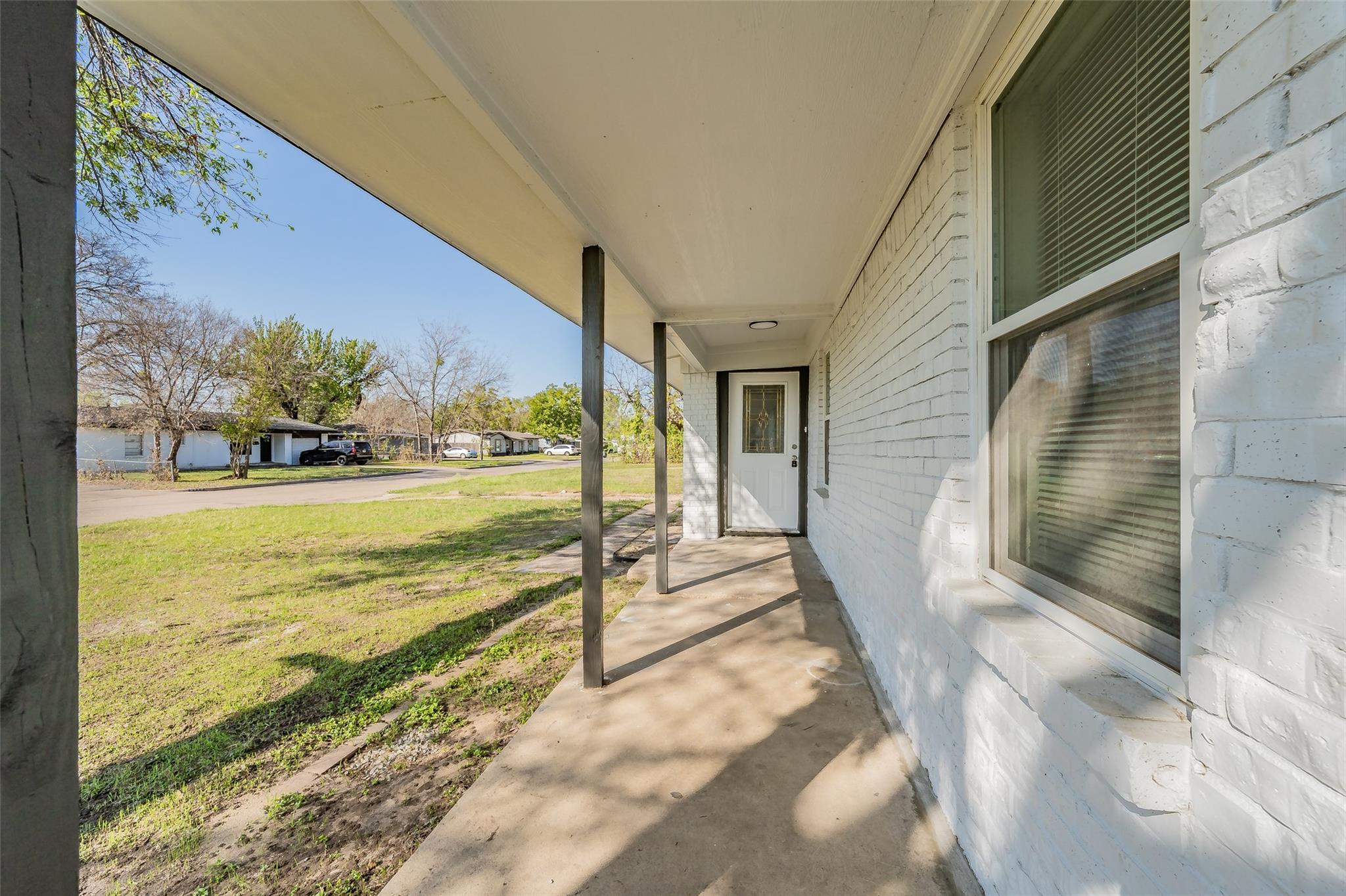 main property photo 35