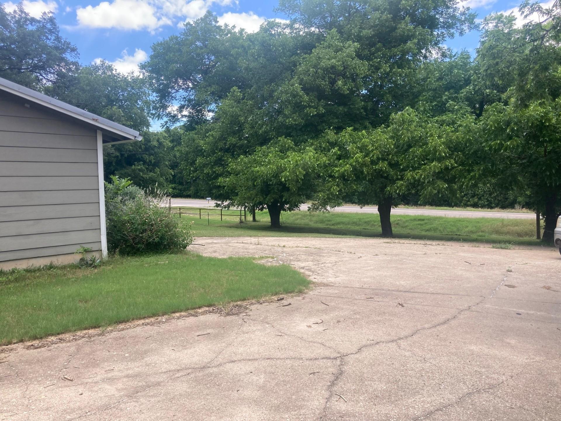 main property photo 7