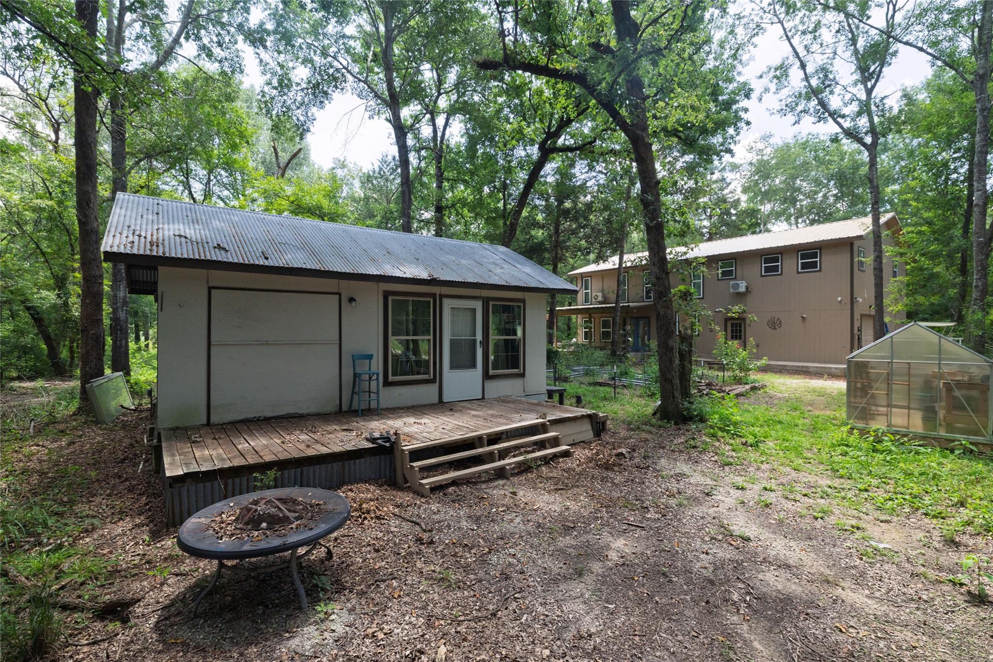 main property photo 21