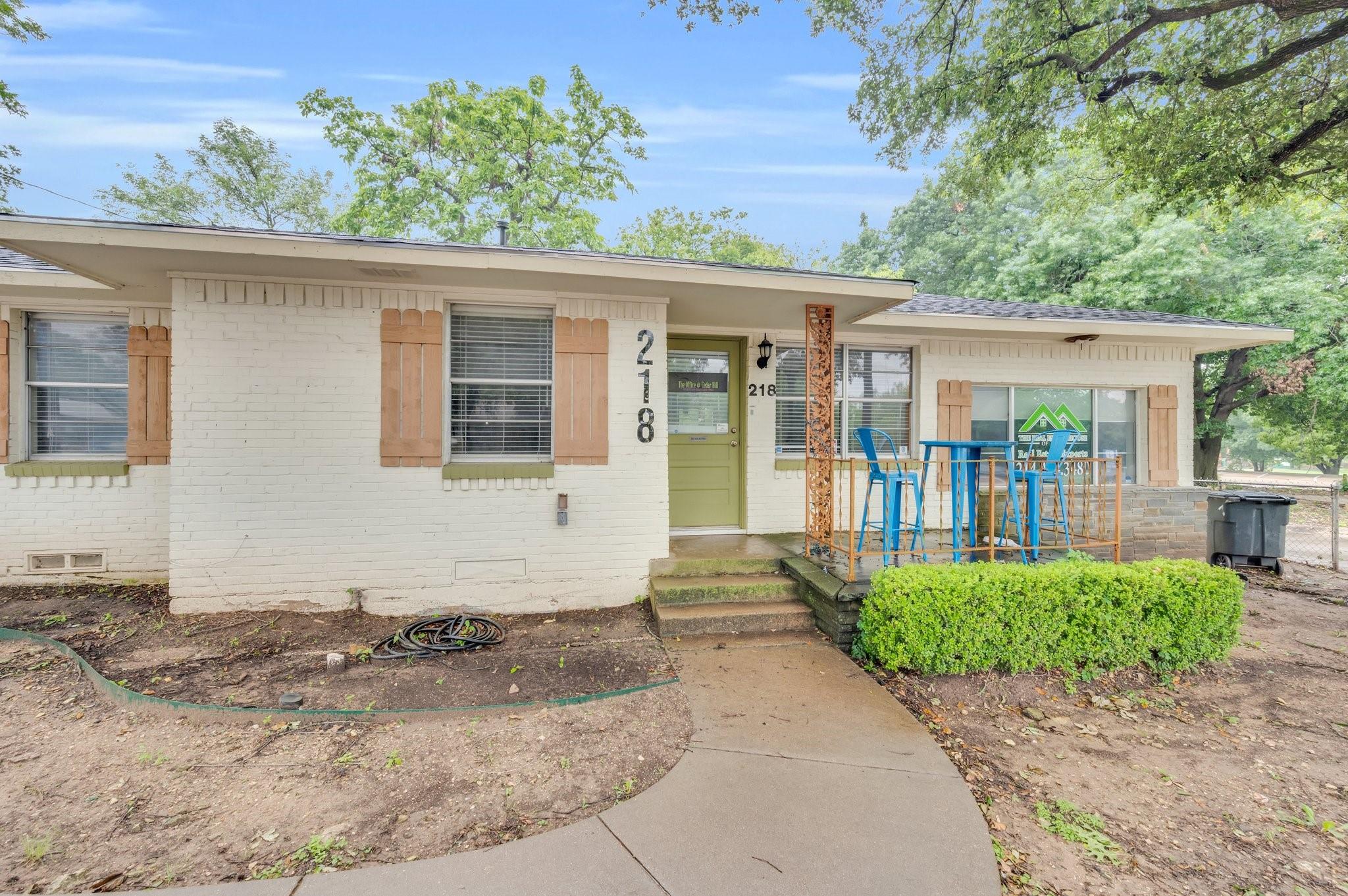 main property photo 2