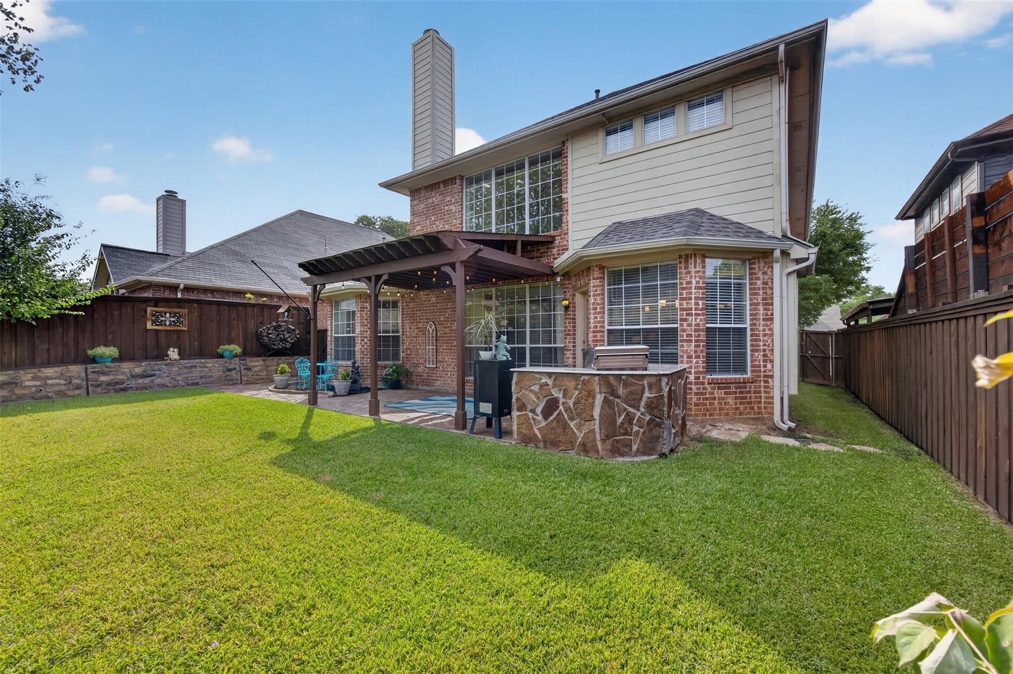 main property photo 33