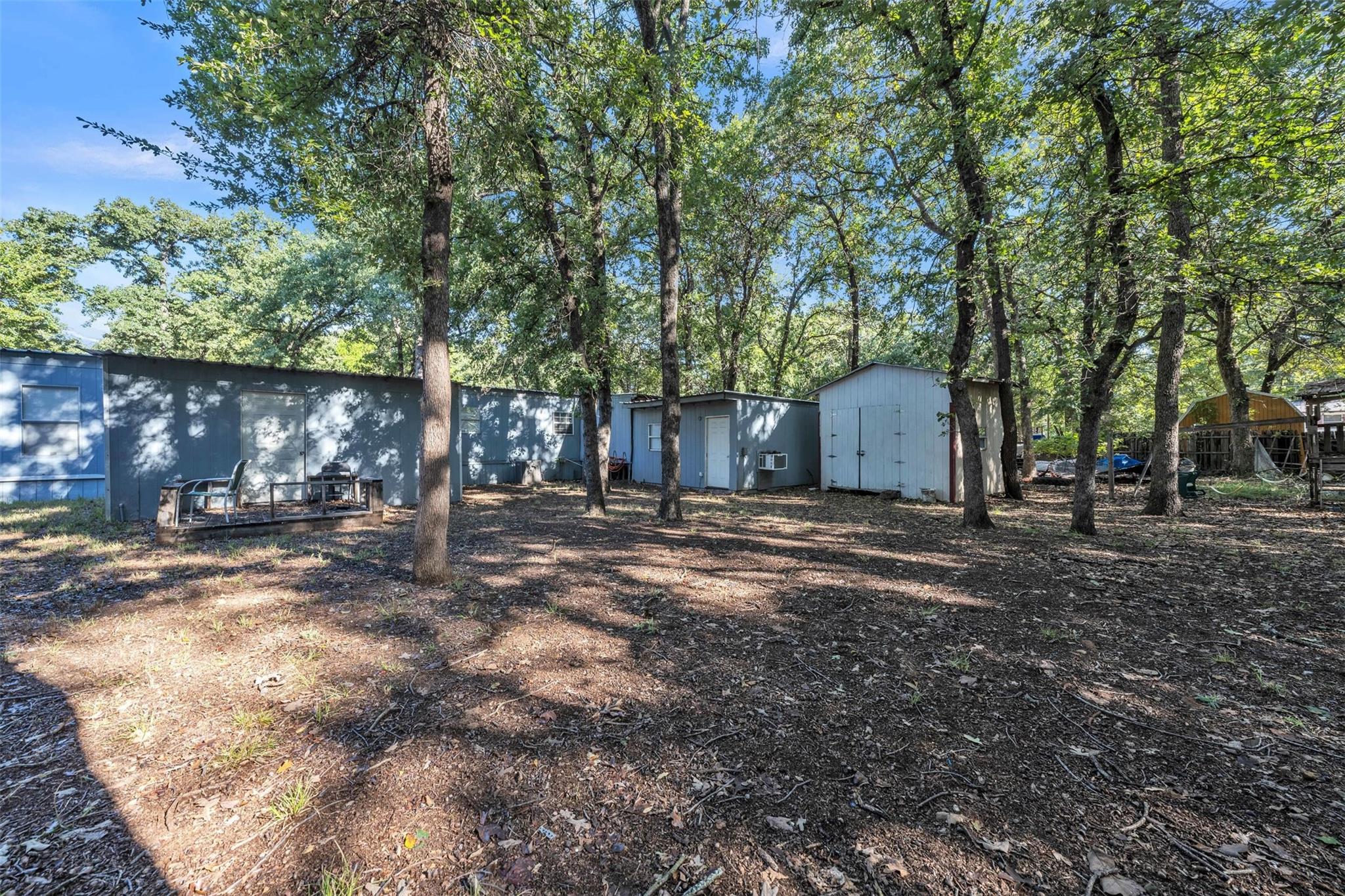 main property photo 22