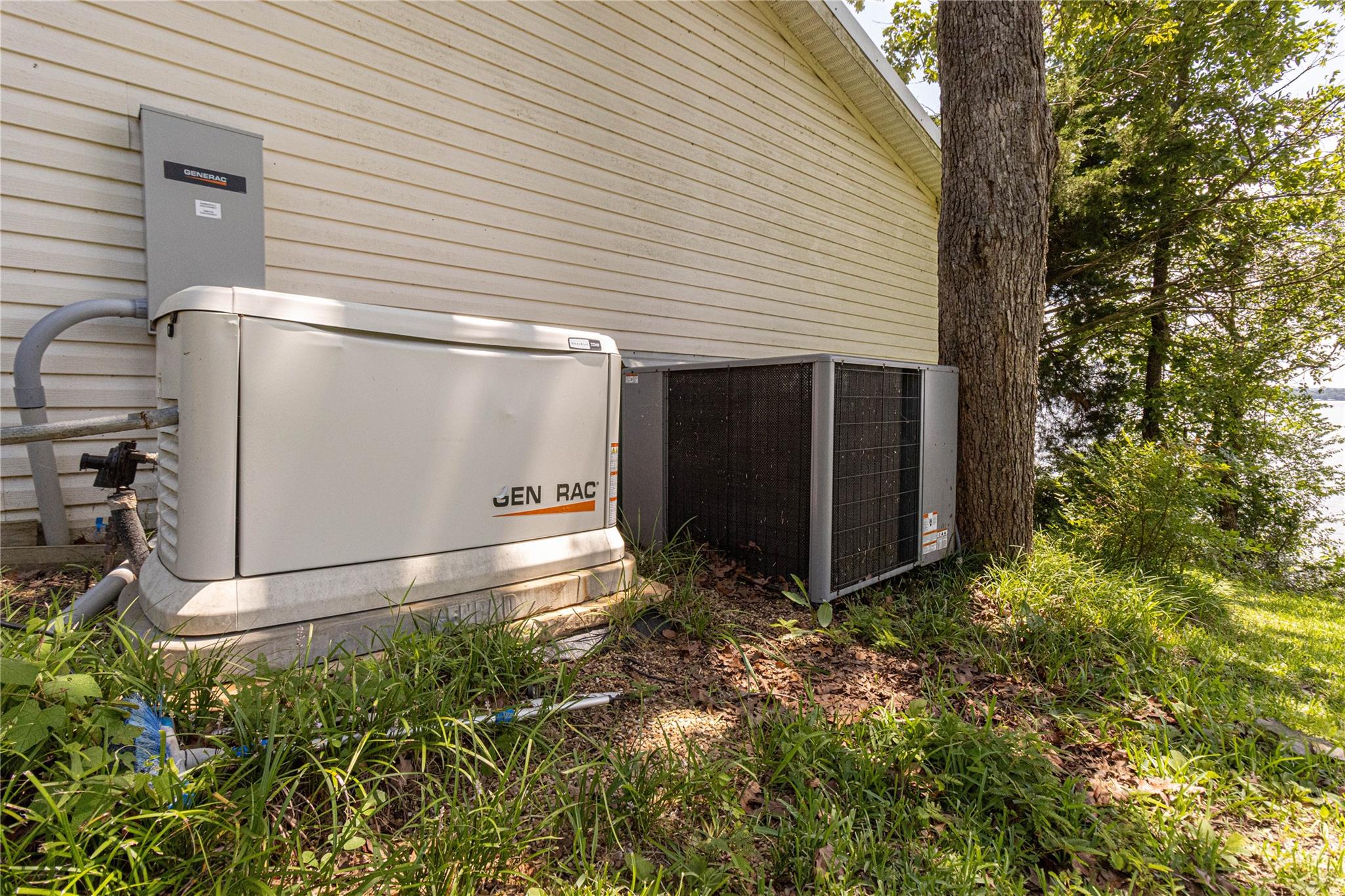 main property photo 32