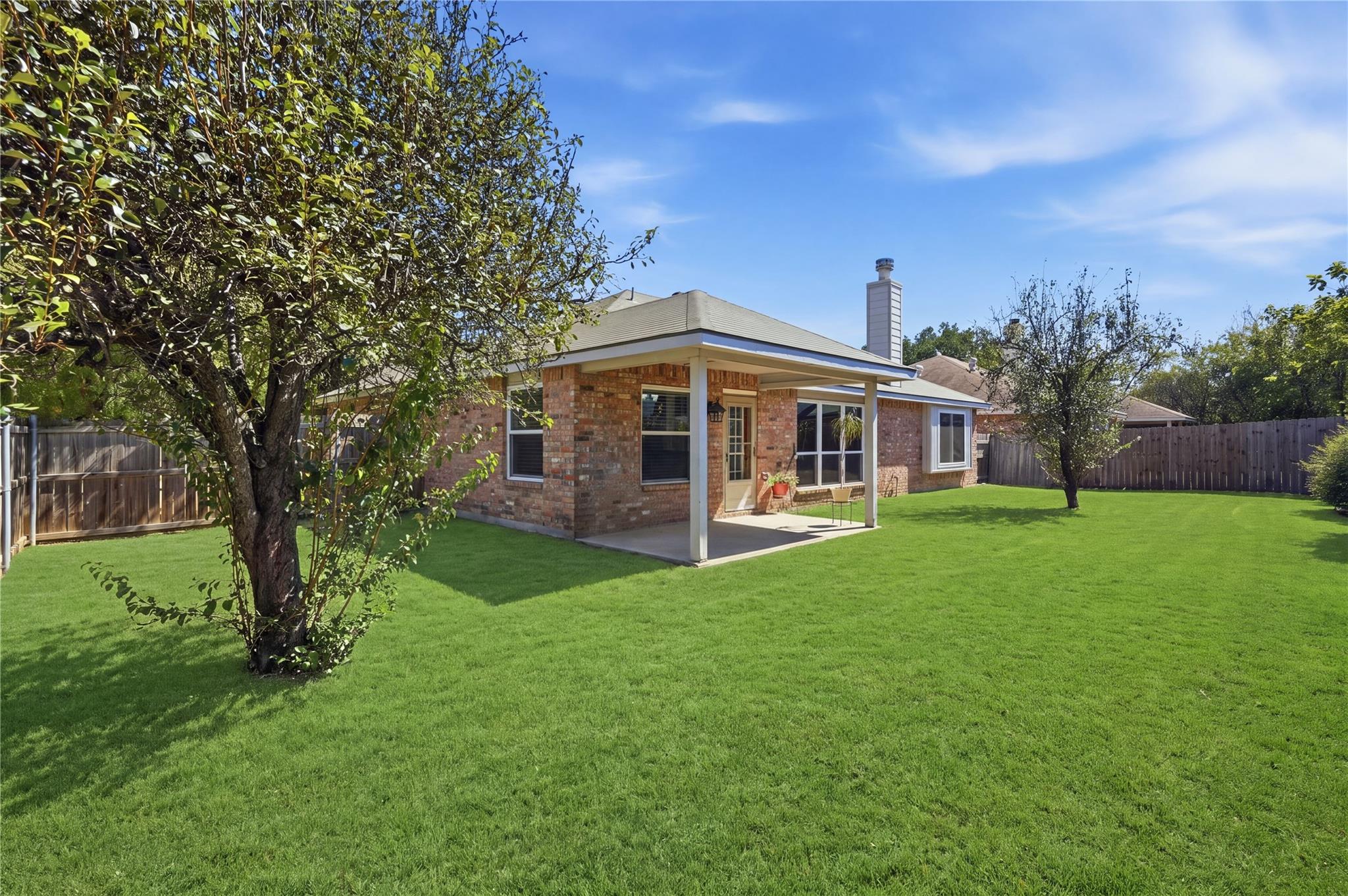 main property photo 26