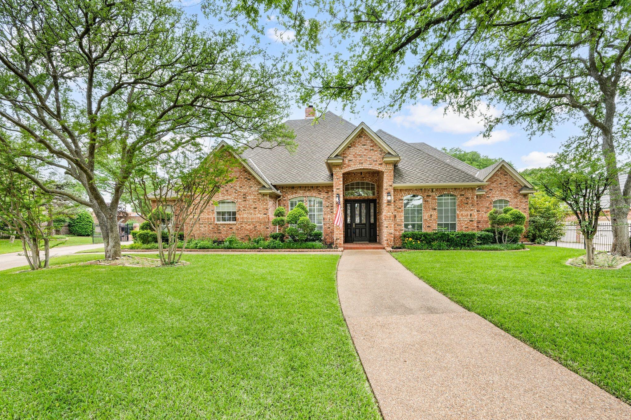 main property photo 2