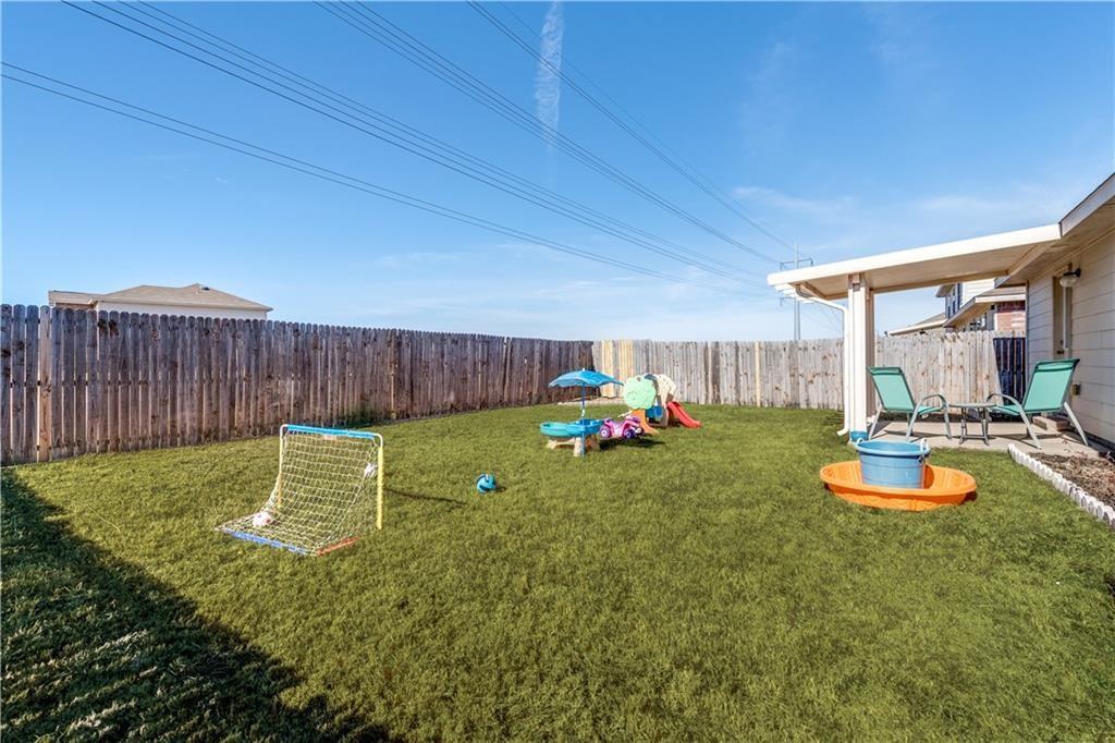 main property photo 15