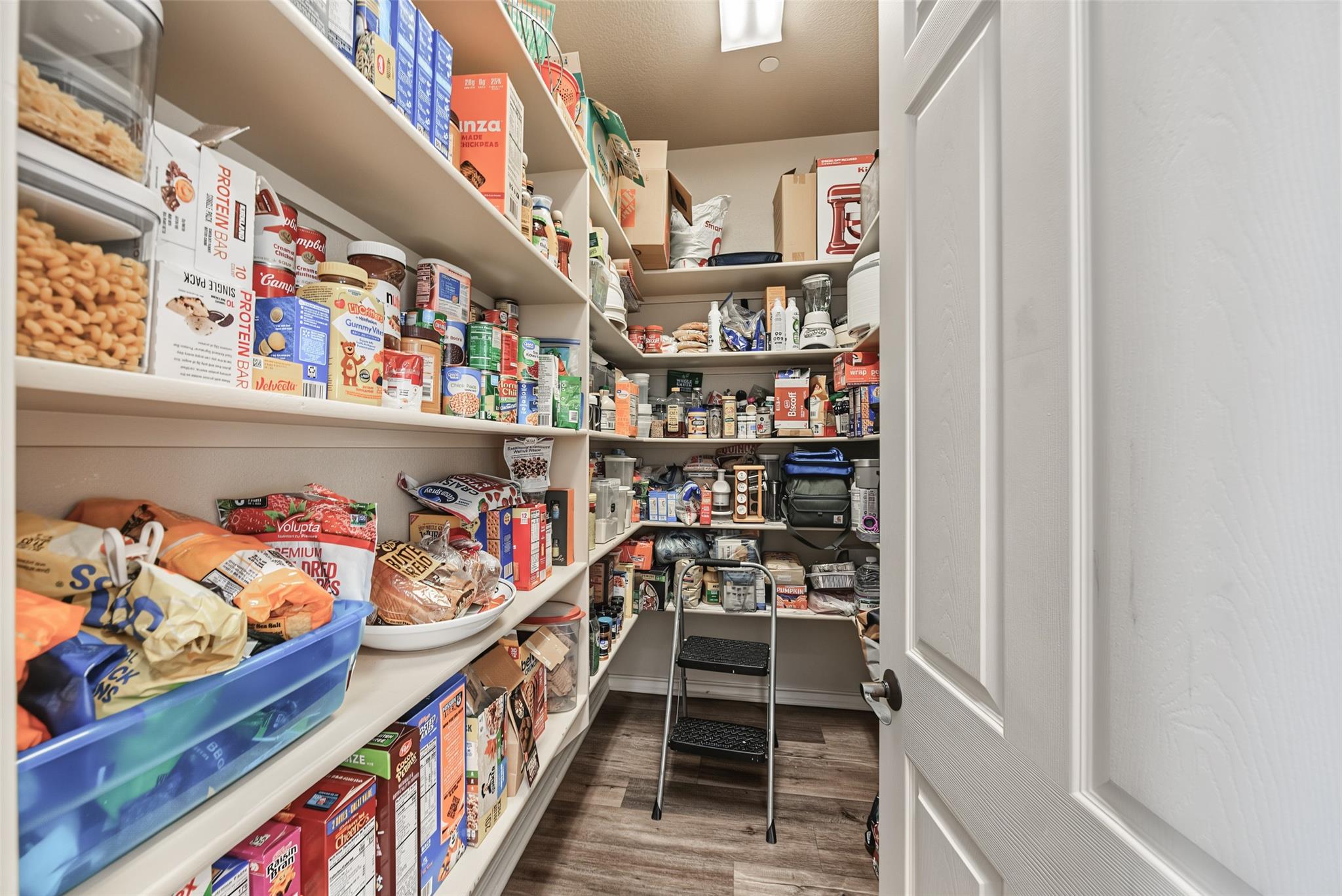 main property photo 18