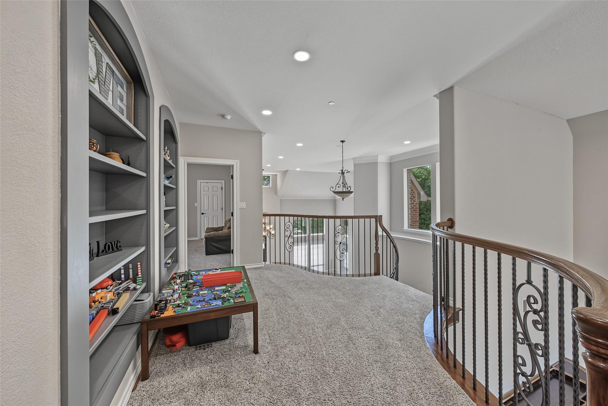 main property photo 21