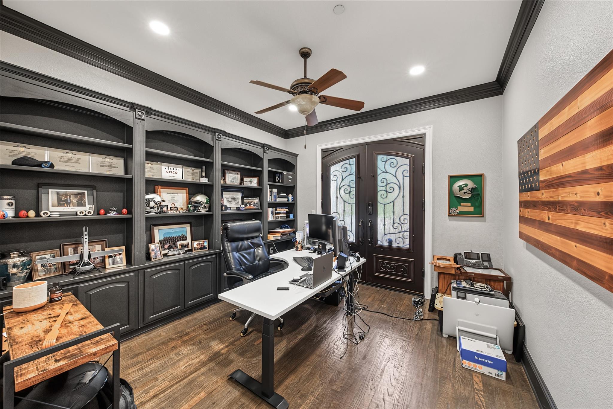 main property photo 23