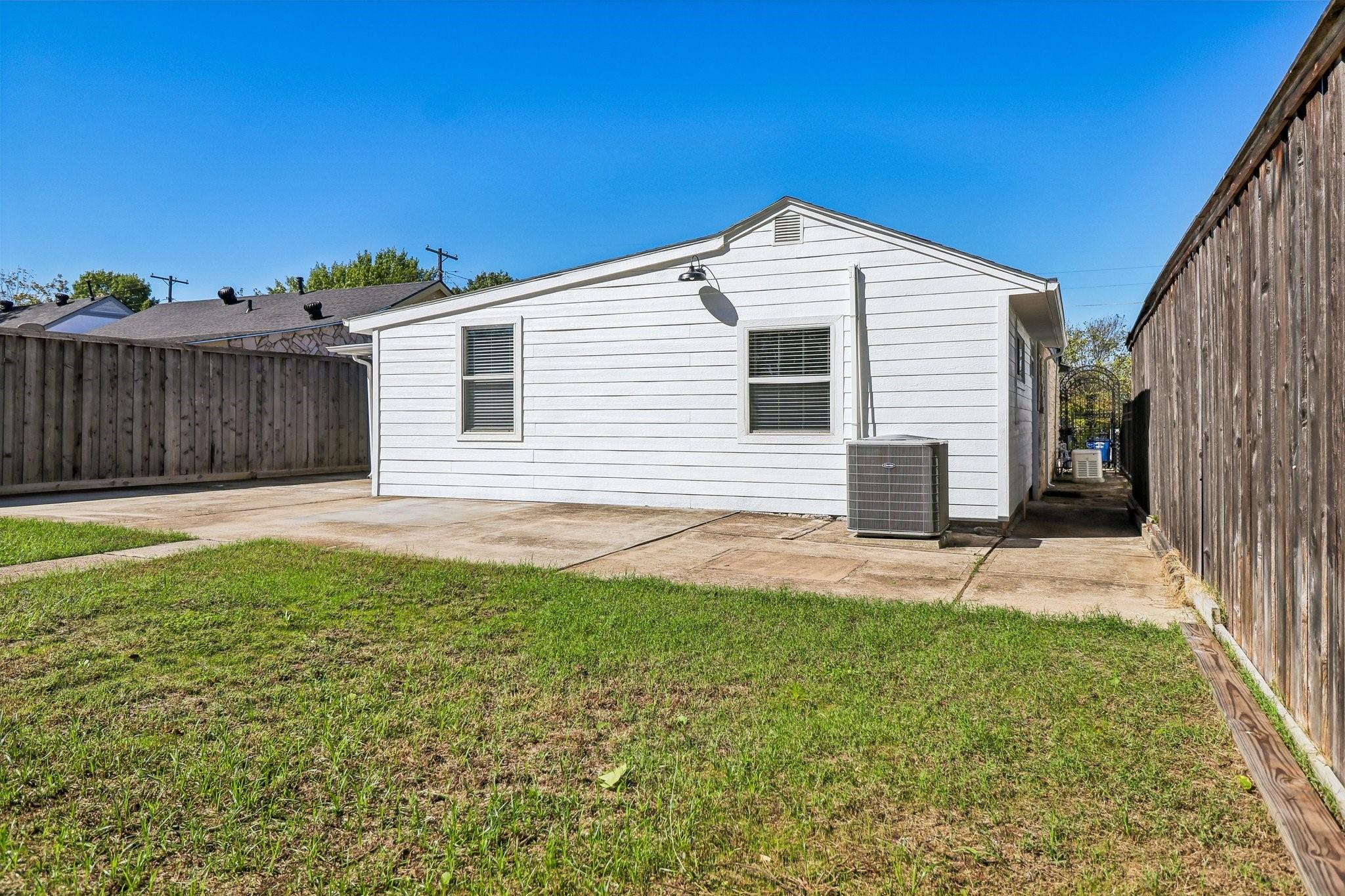 main property photo 38
