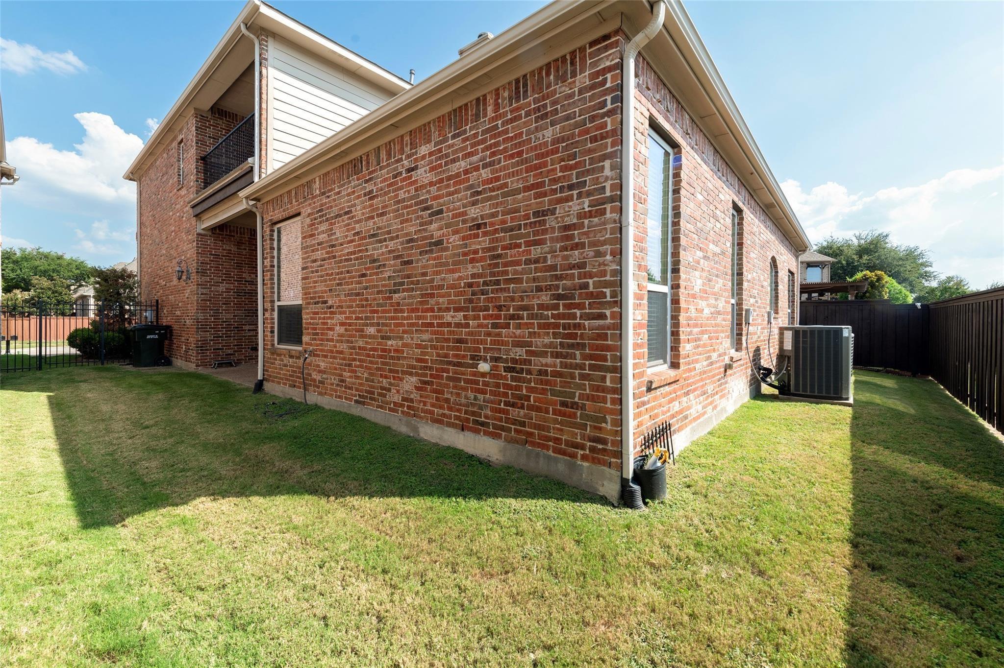 main property photo 27