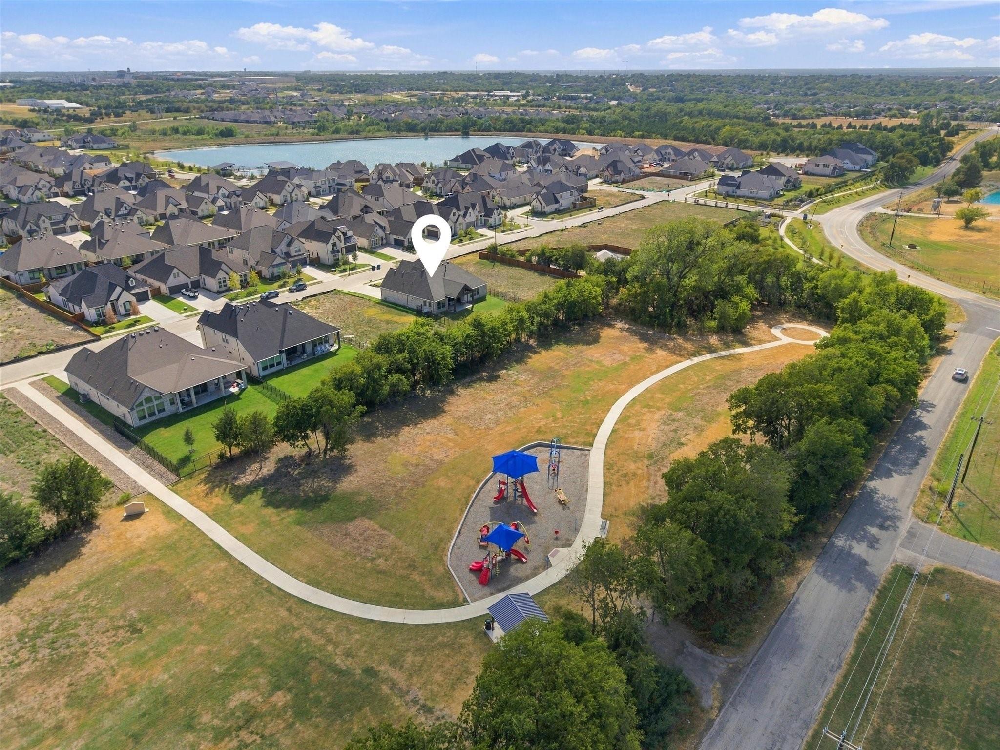 main property photo 33