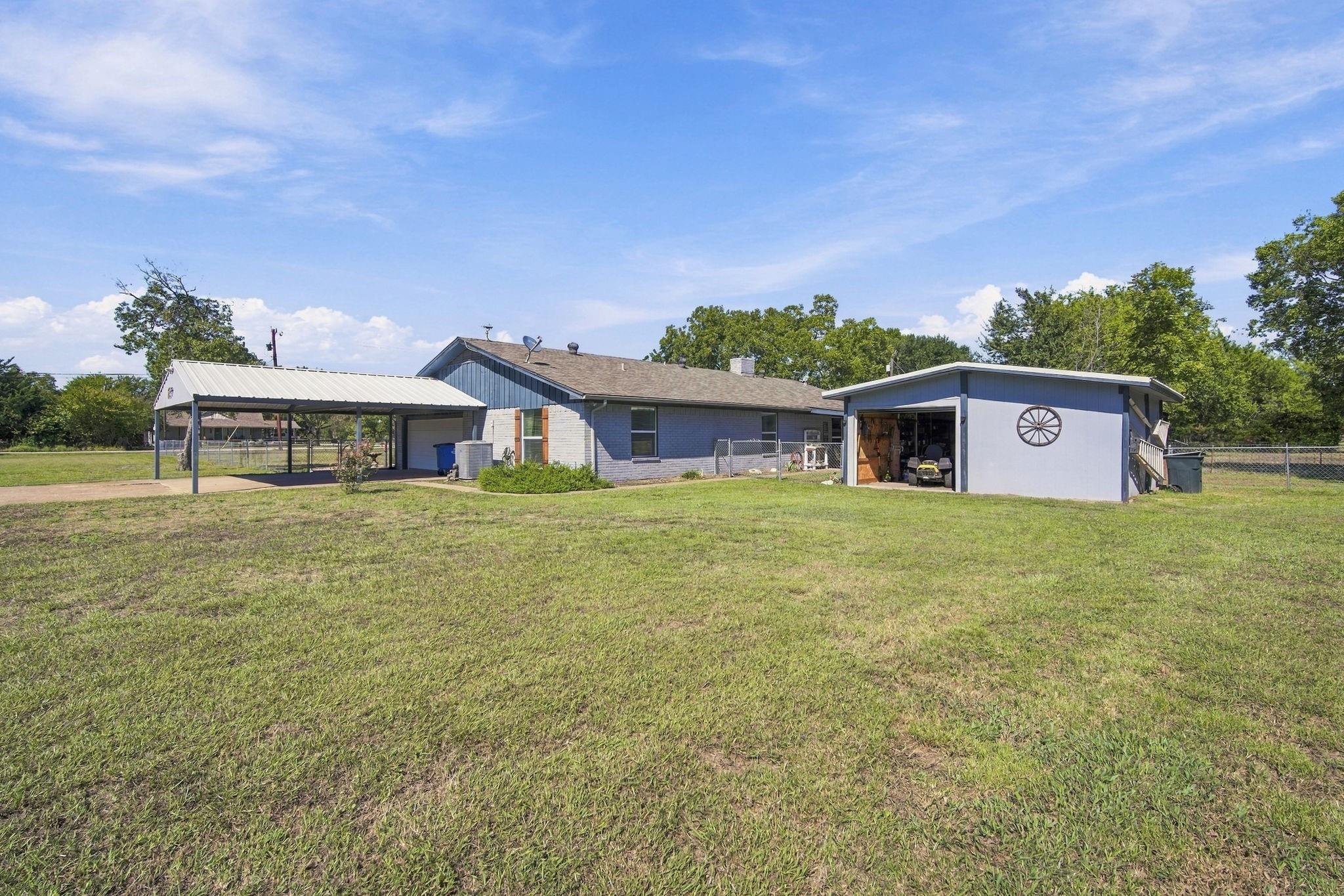 main property photo 32