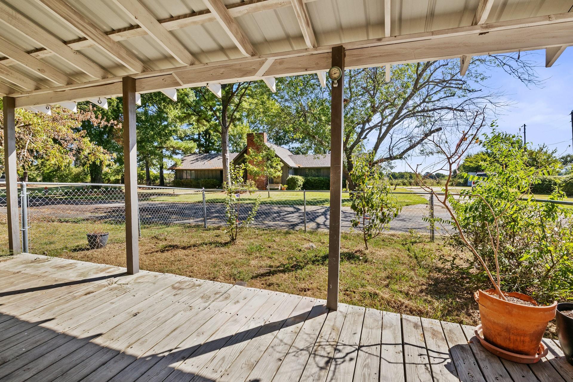 main property photo 29