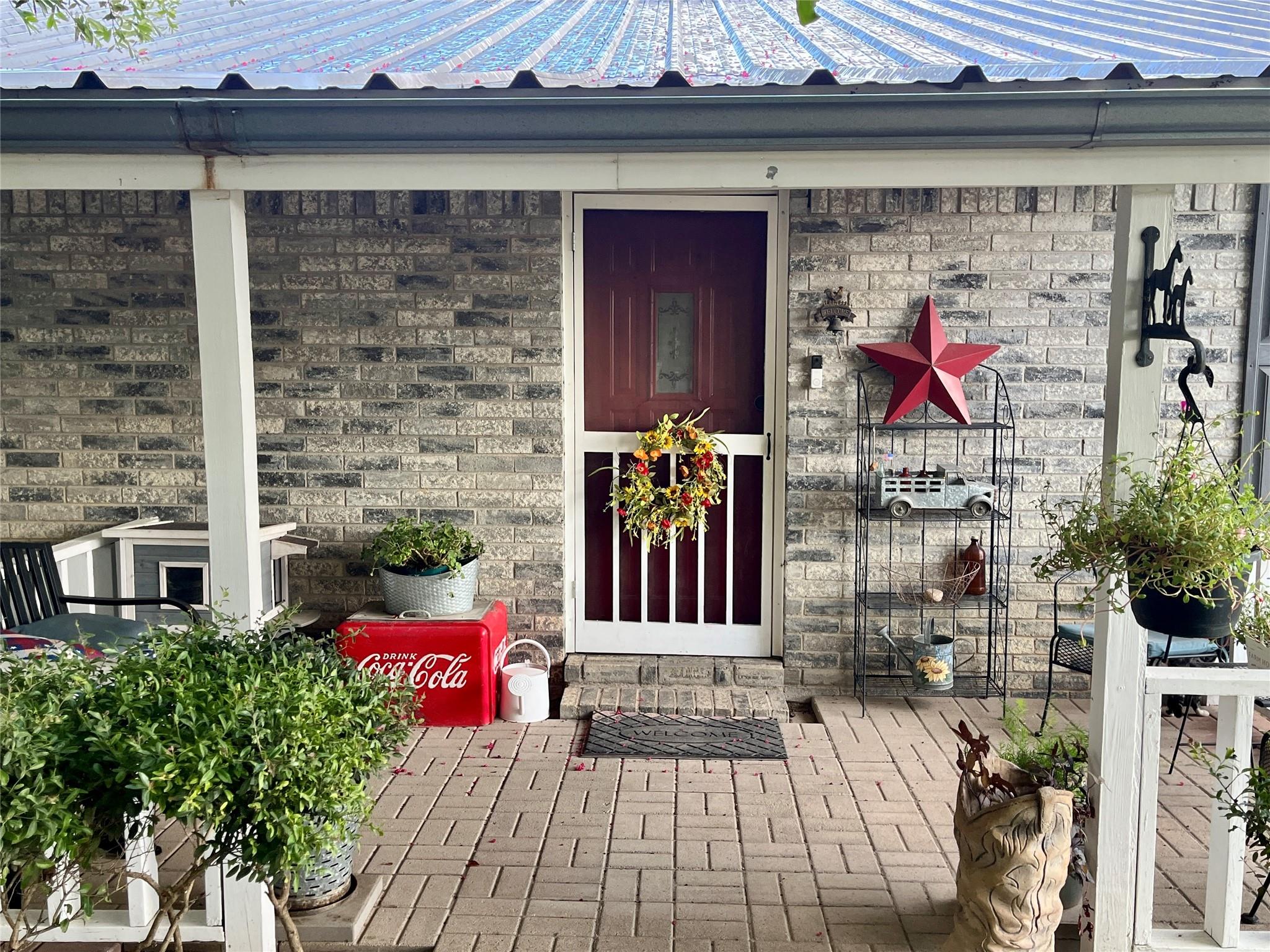 main property photo 22