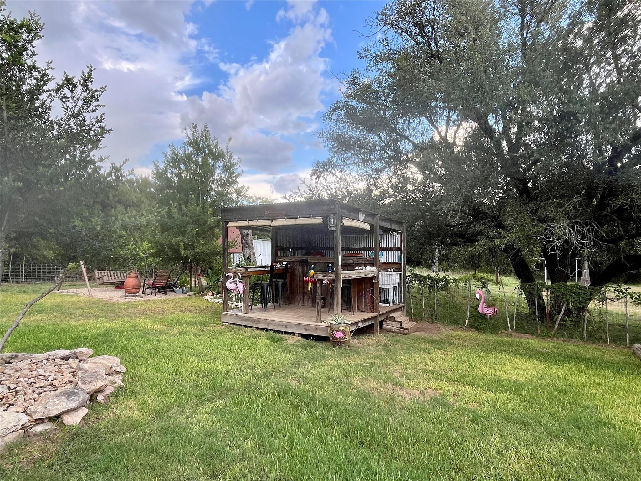 main property photo 23