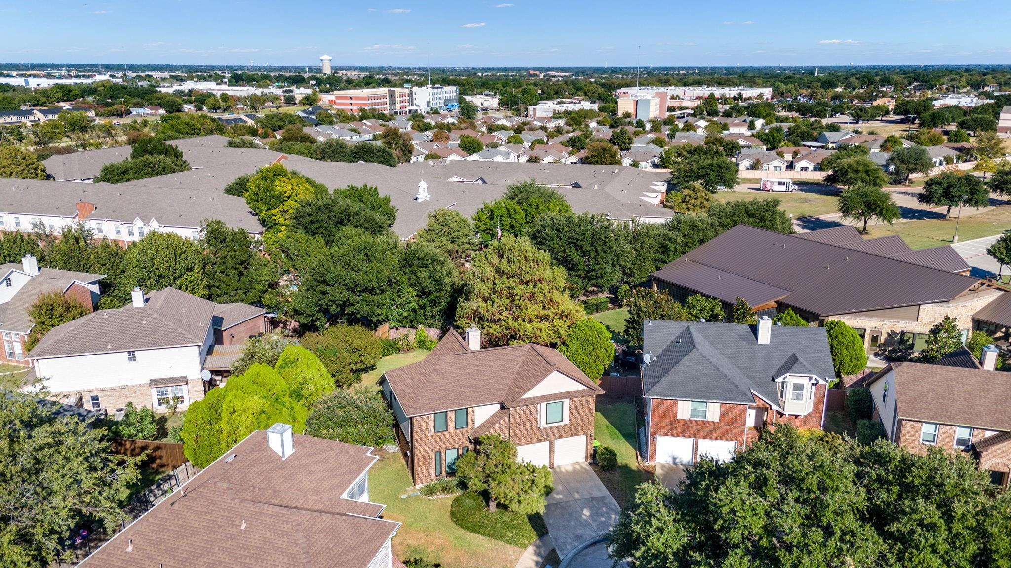 main property photo 7