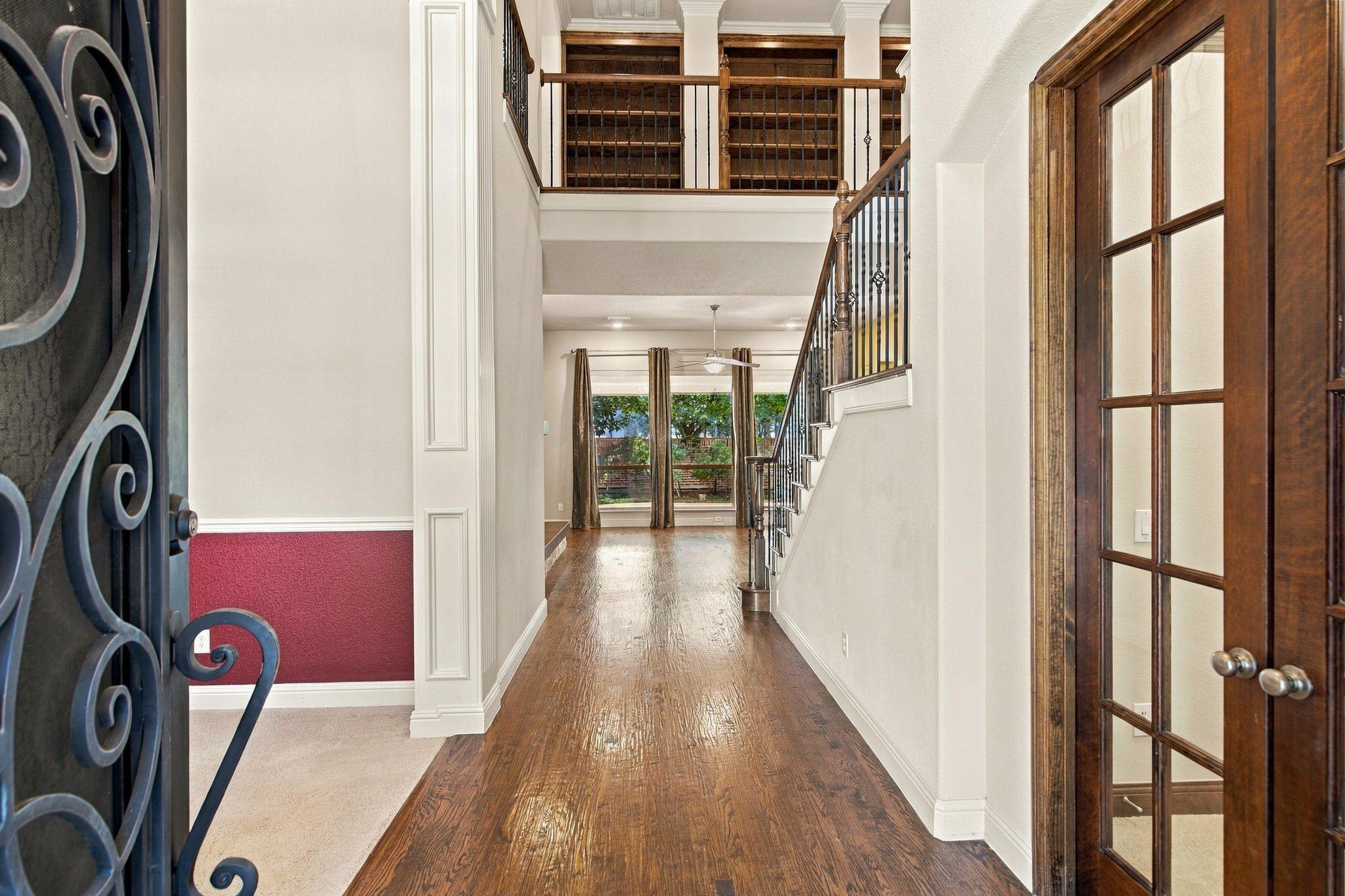 main property photo 6