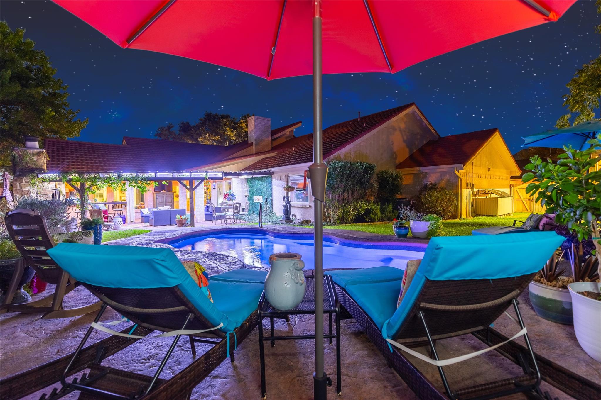 main property photo 33