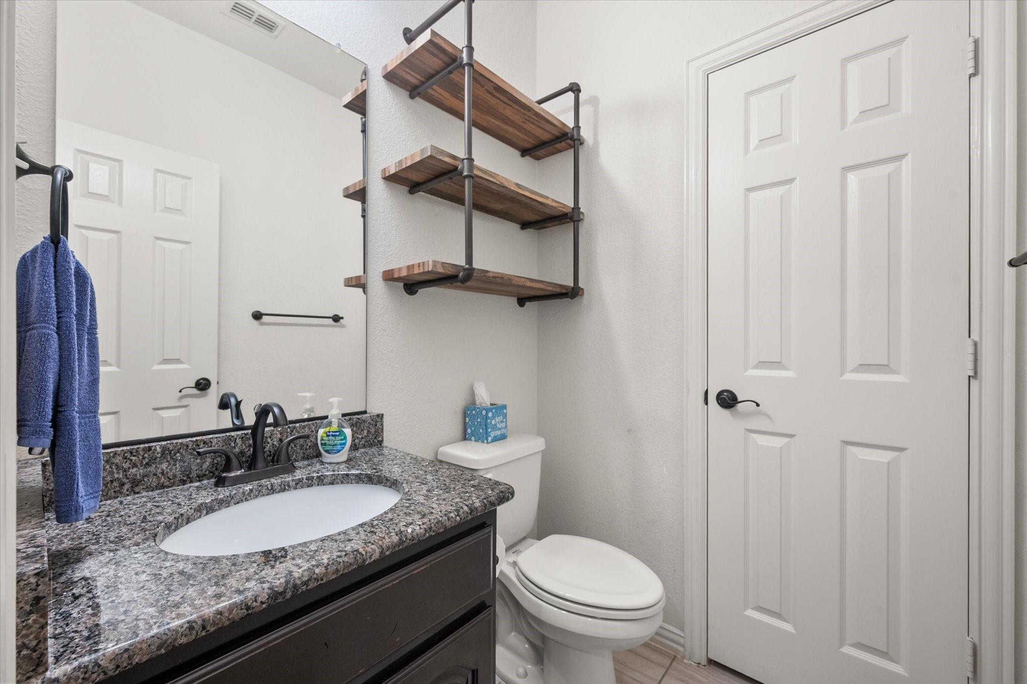 main property photo 24