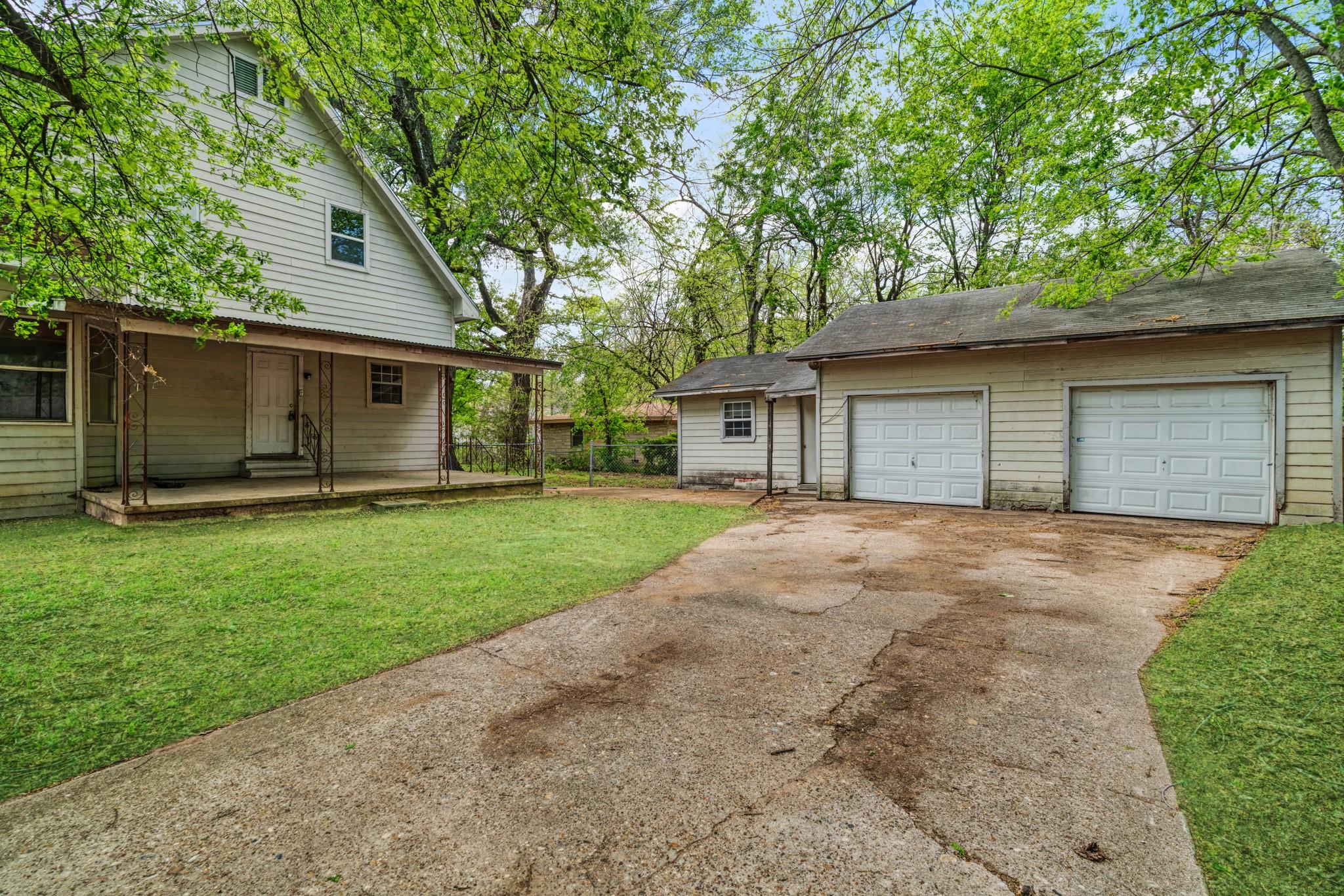 main property photo 18