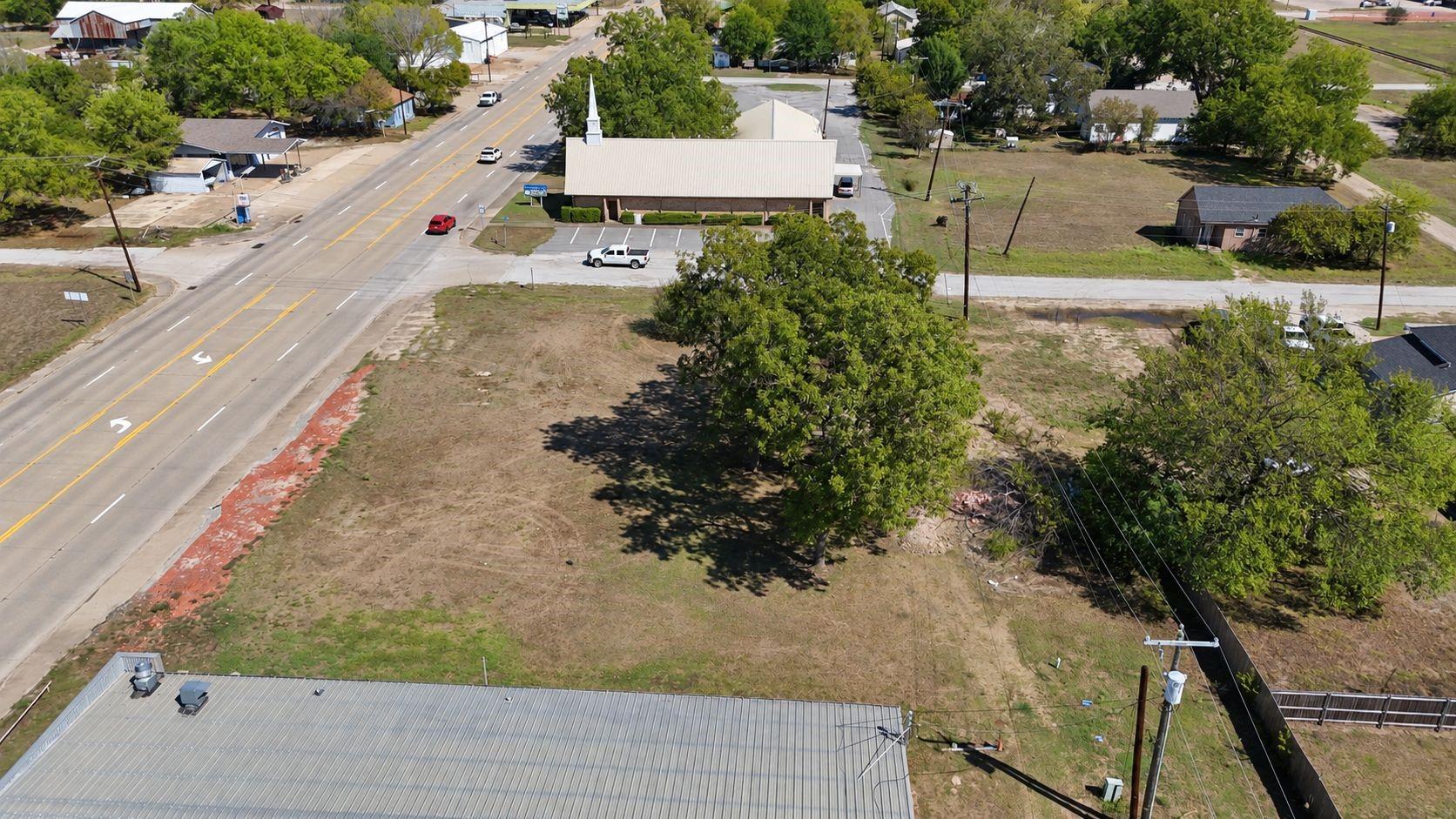 main property photo 12