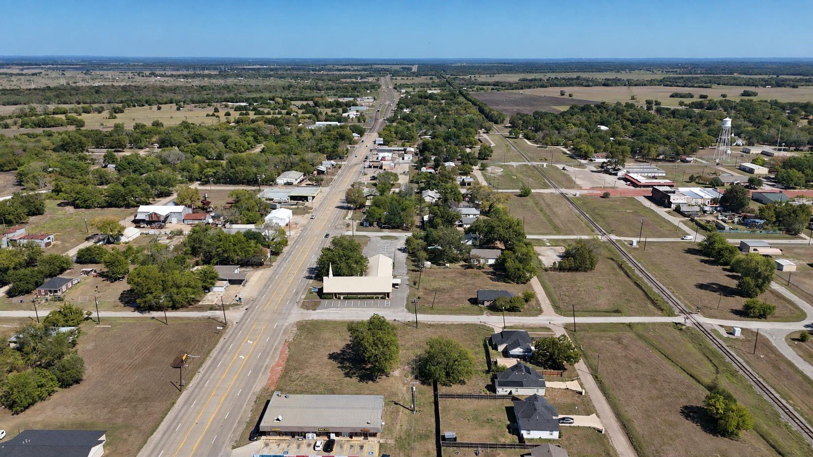 main property photo 21