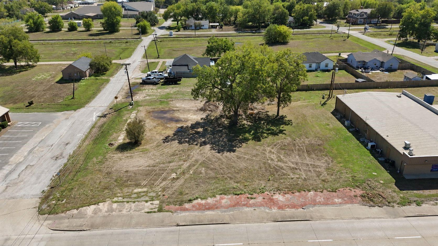 main property photo 3