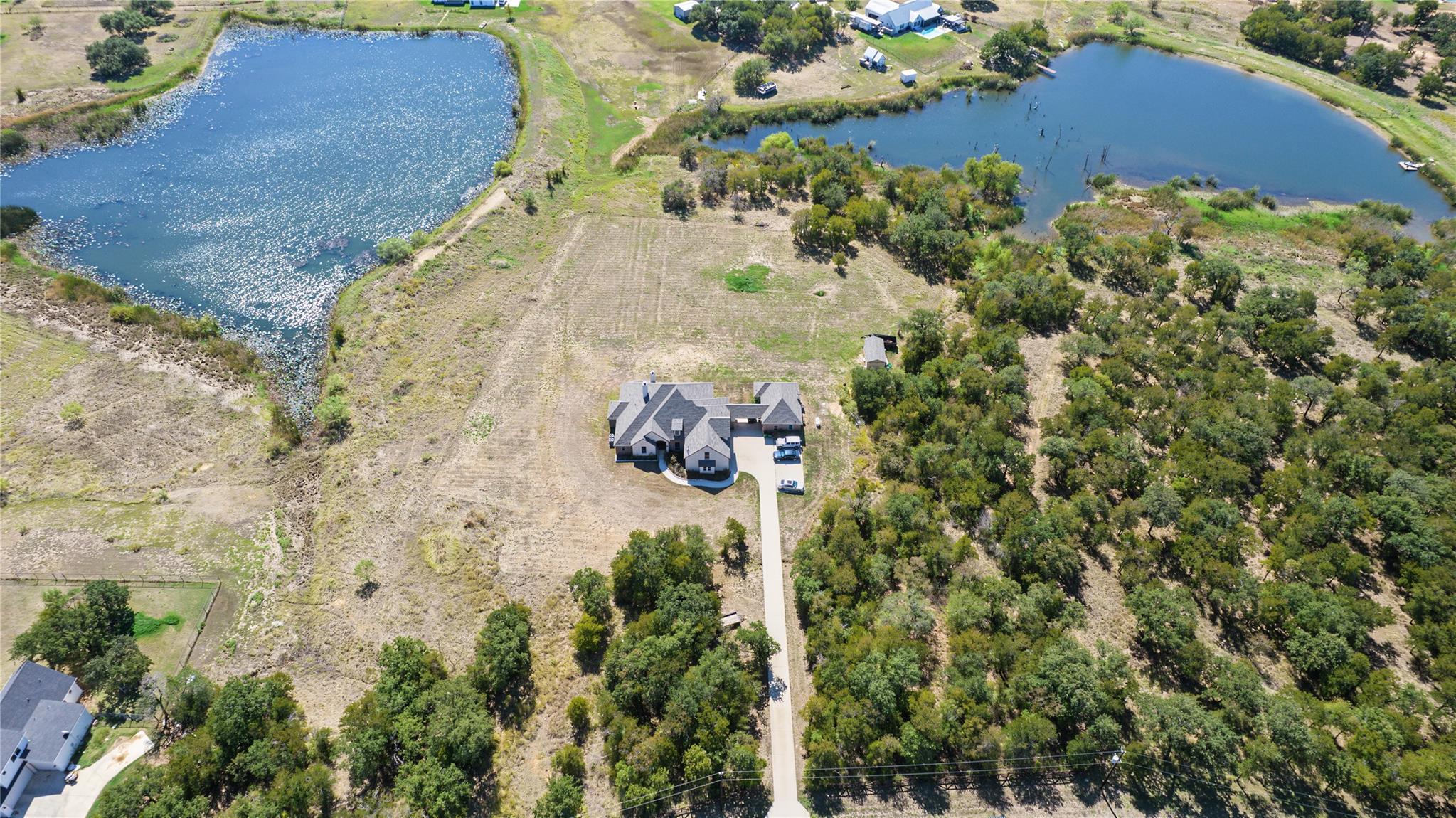 main property photo 36