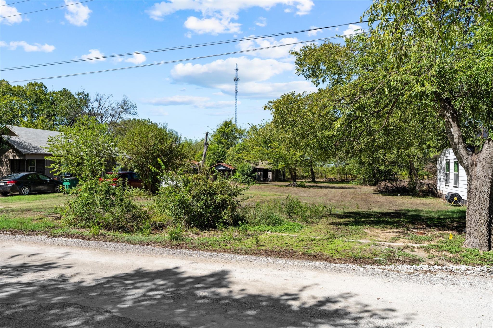 main property photo 8