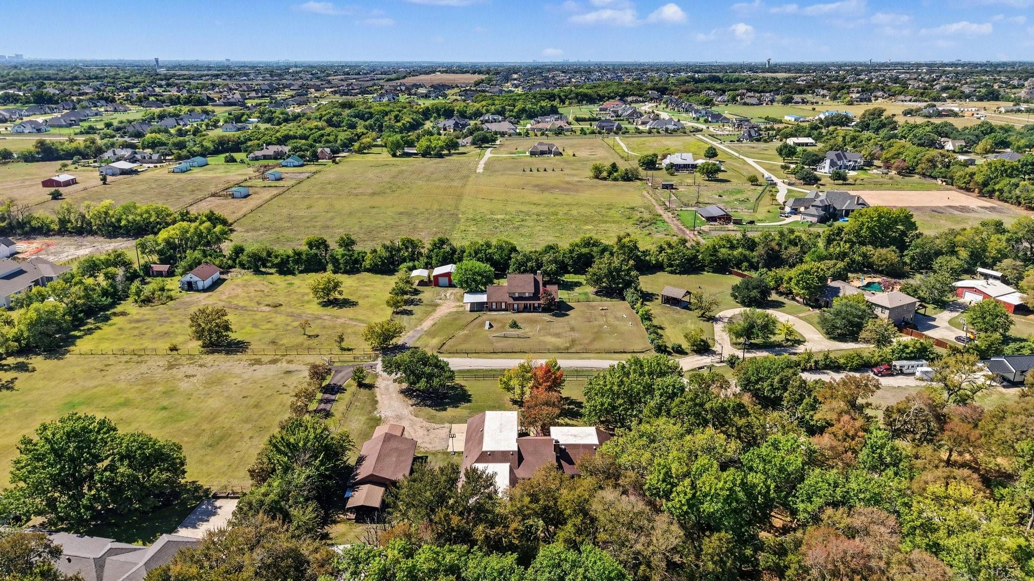 main property photo 39