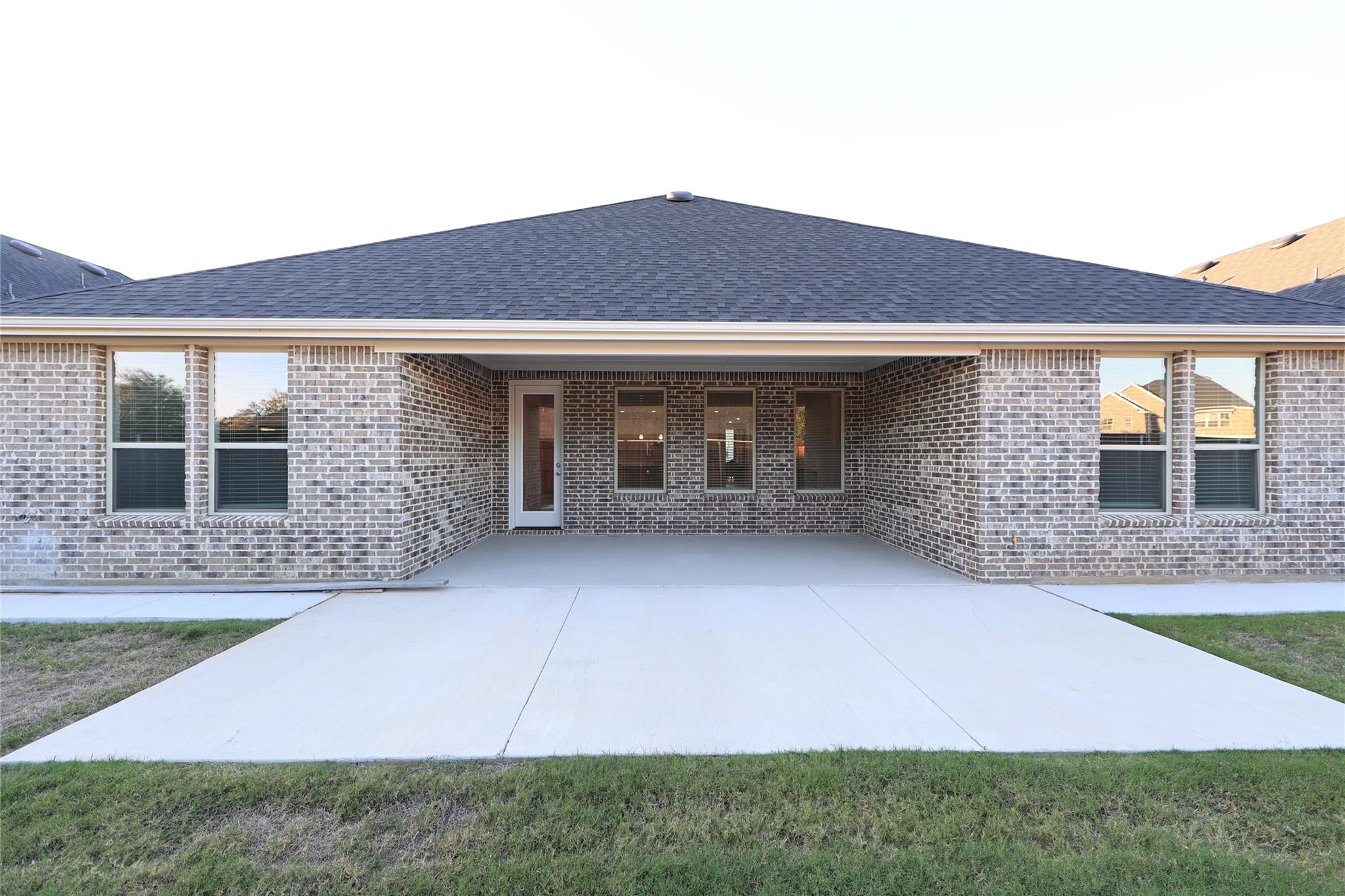 main property photo 38
