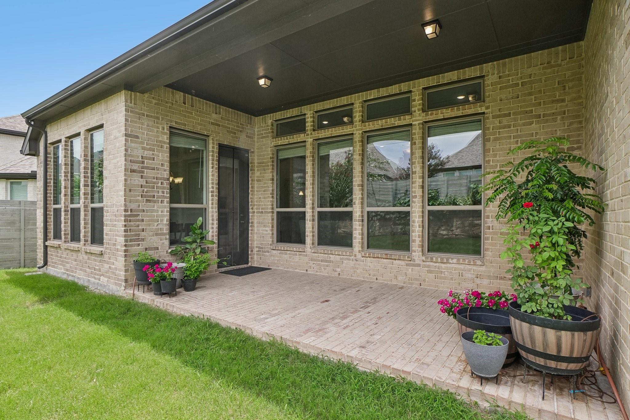 main property photo 24