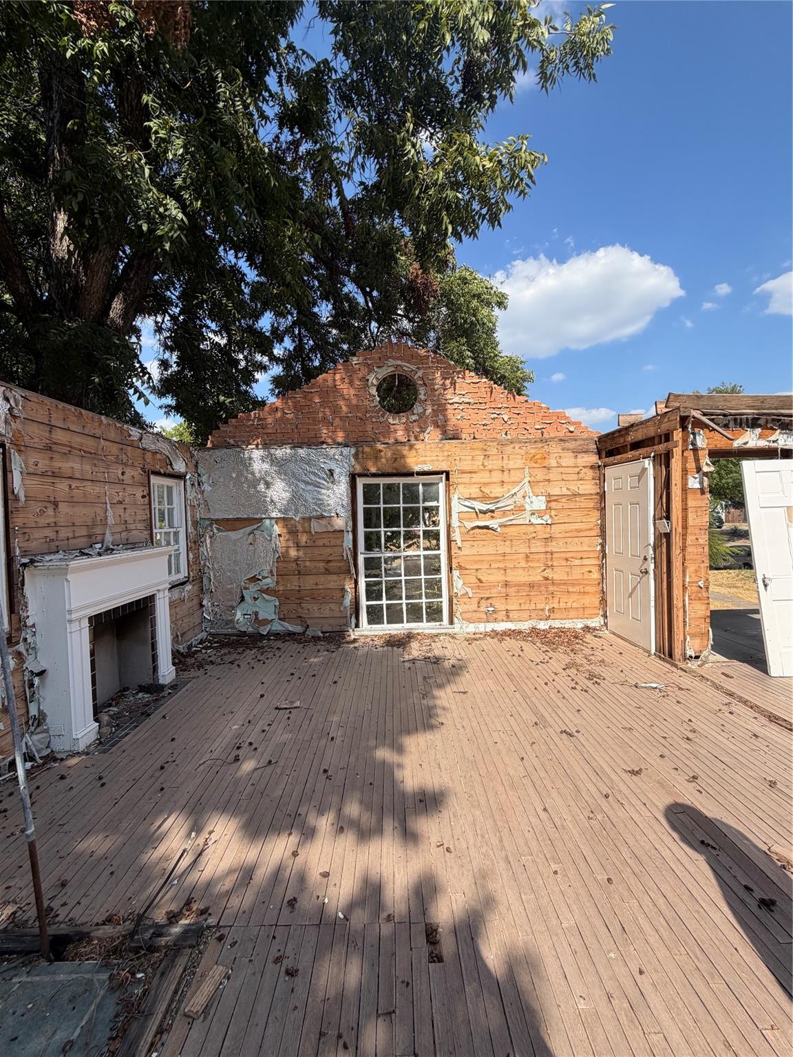 main property photo 21