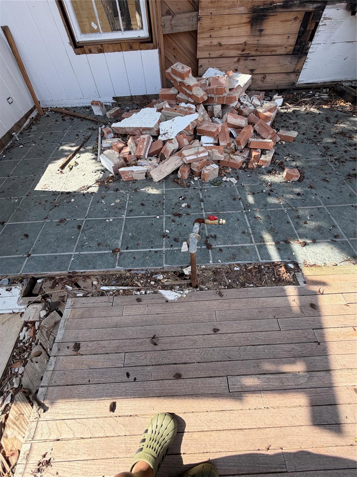 main property photo 22