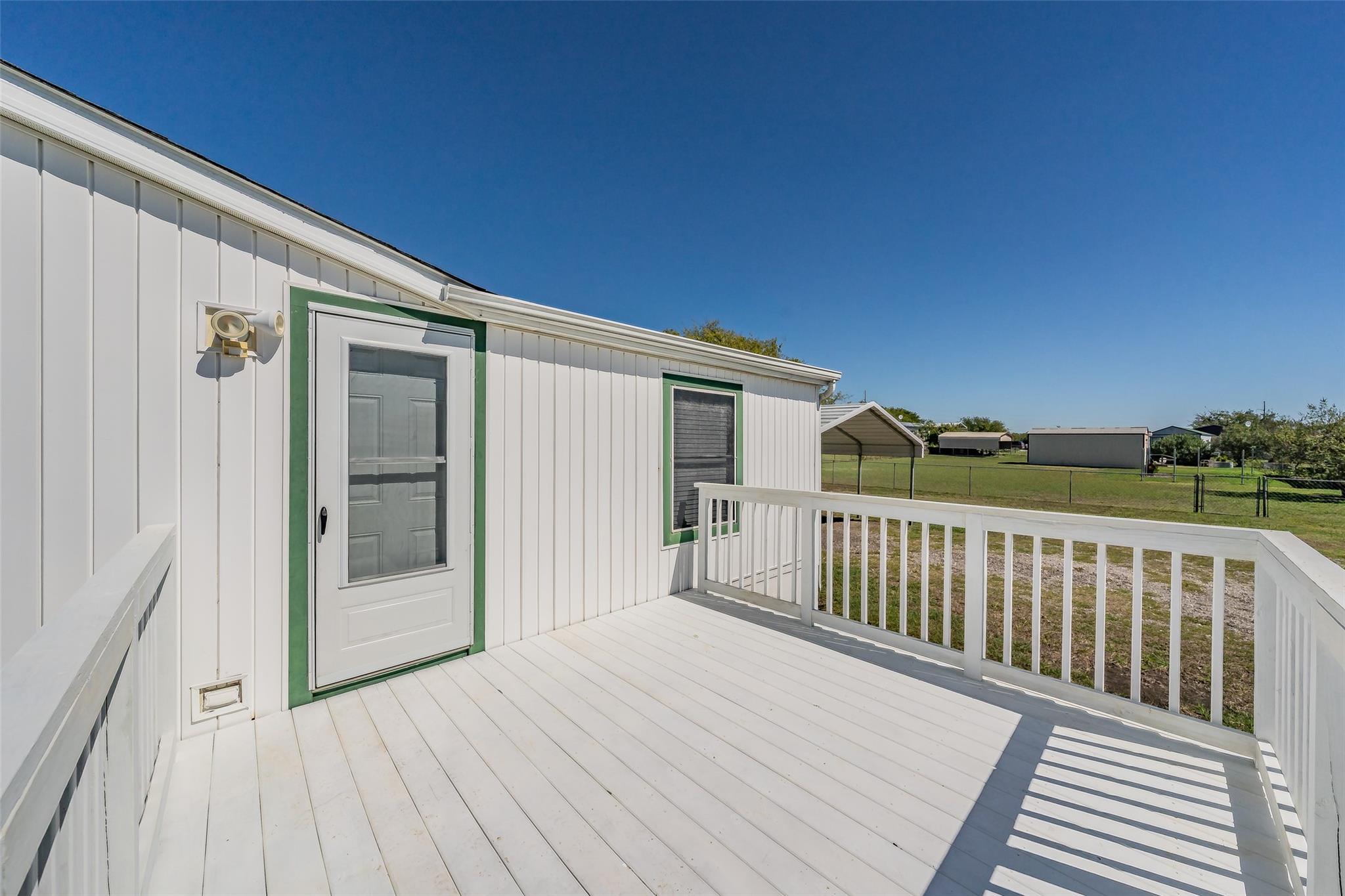 main property photo 12
