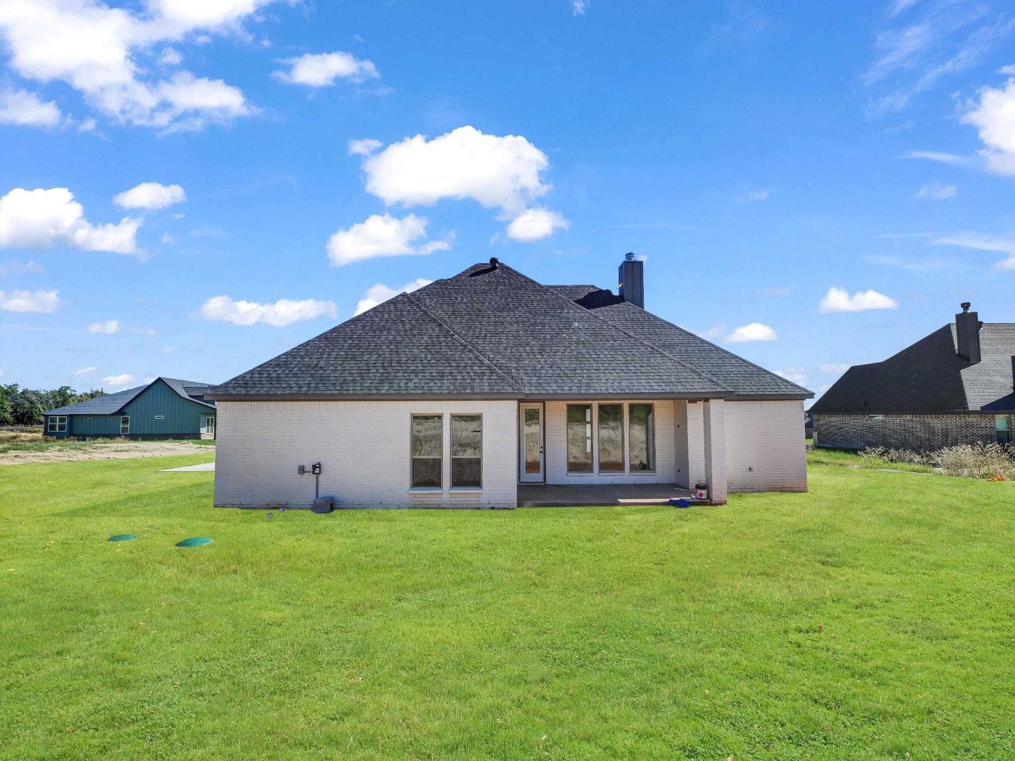 main property photo 24