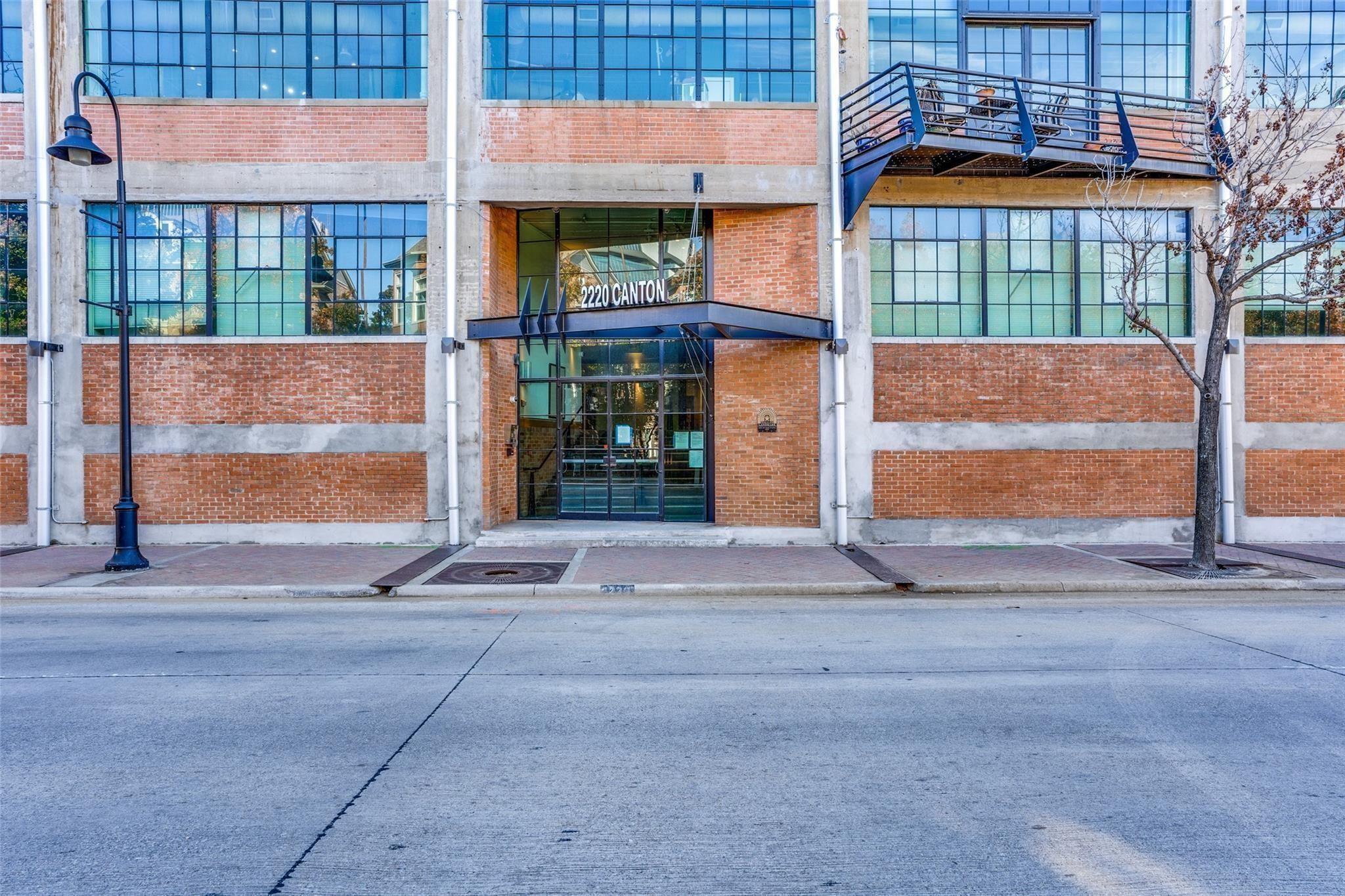 main property photo 14