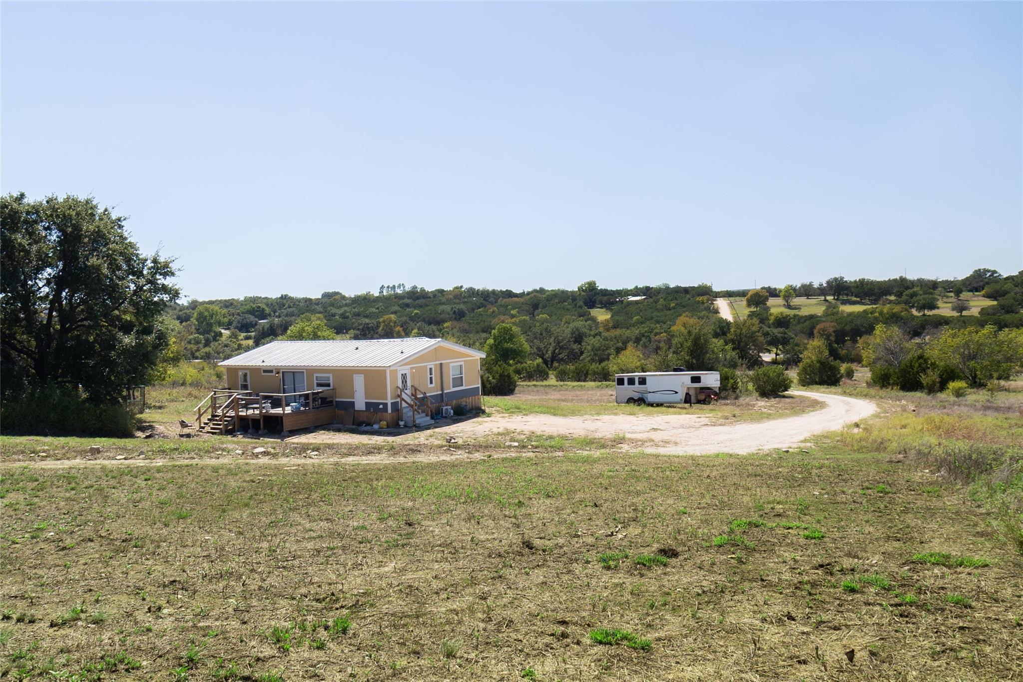 main property photo 29