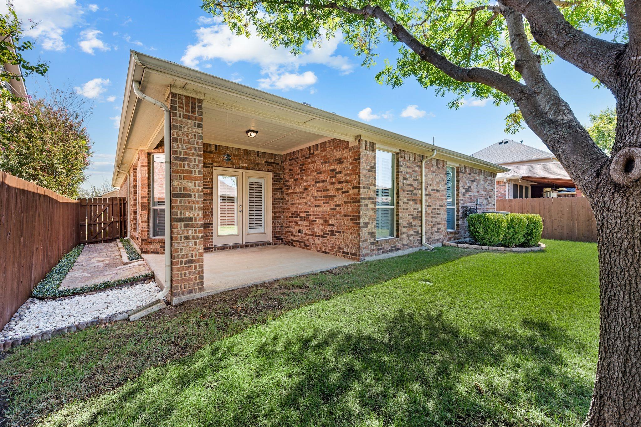 main property photo 27