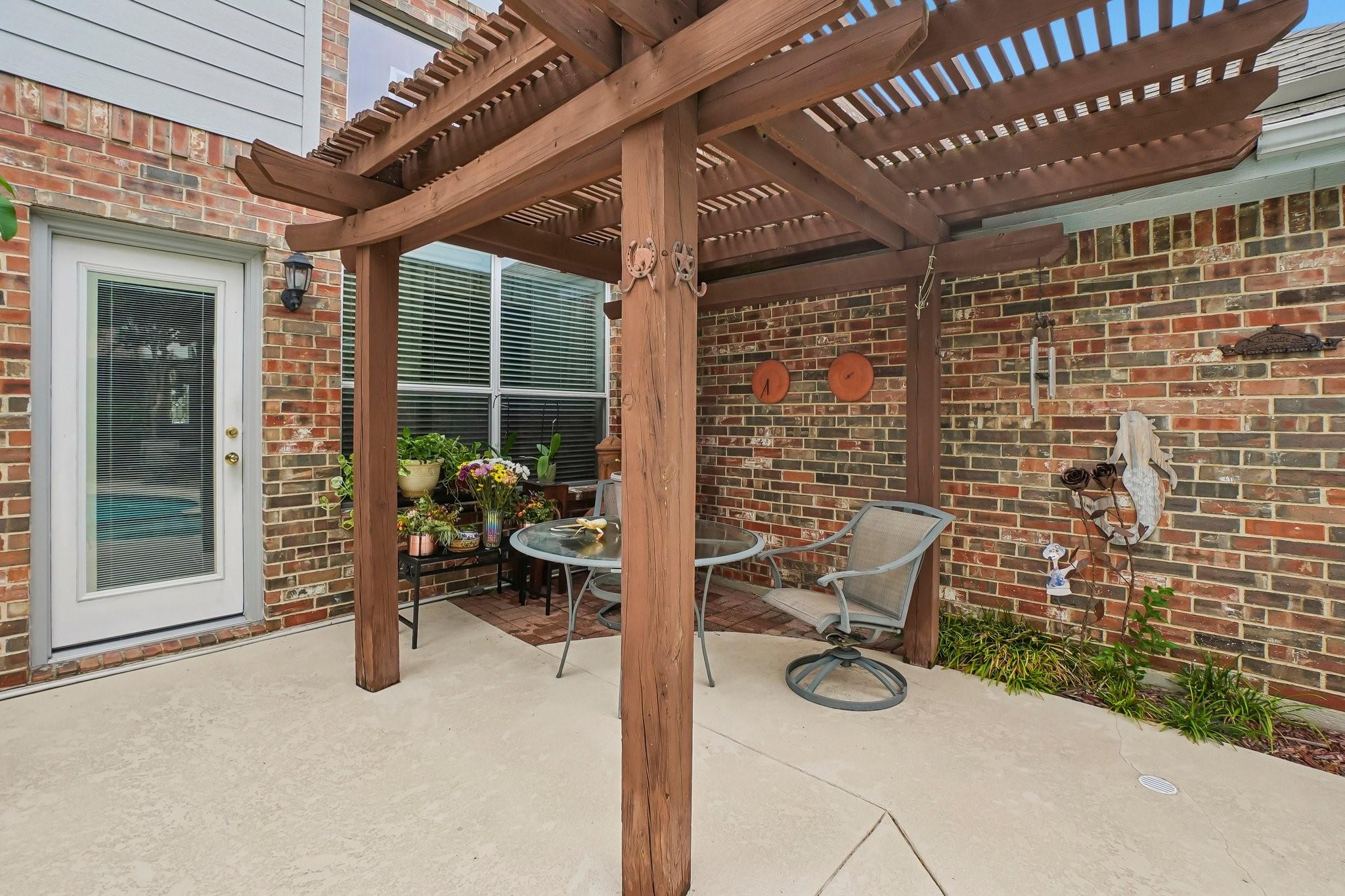 main property photo 29