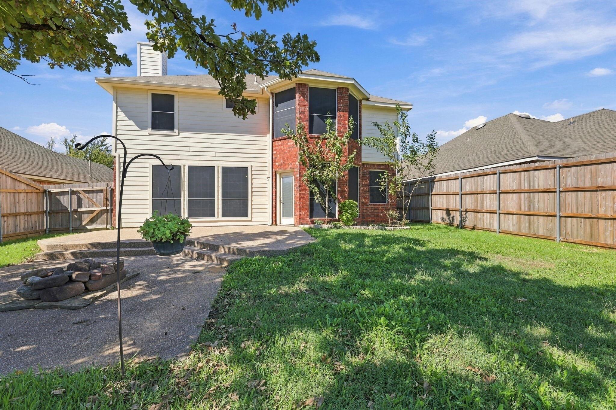 main property photo 23
