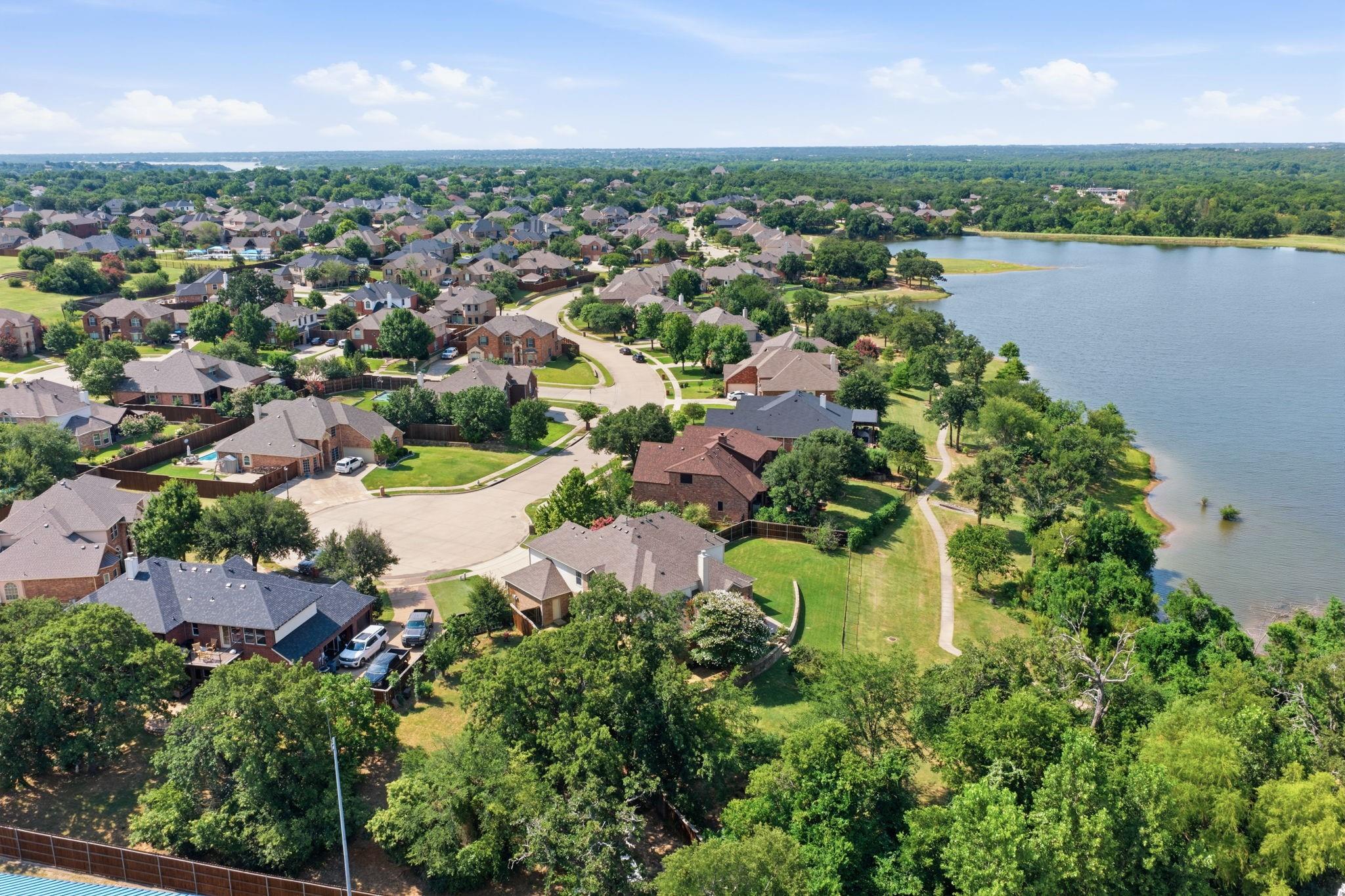 main property photo 29