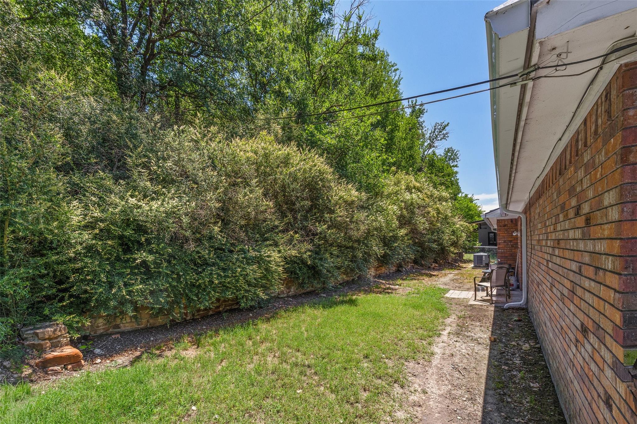 main property photo 26